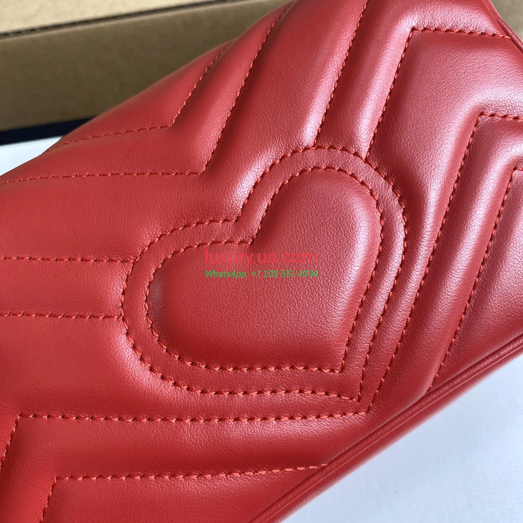GUCCI GG Marmont G476433 Red 16.5cm 16.5x10x5 cm - Replica Bag high-quality replicas, exquisite design, perfect details. GUCCI GG Marmont G476433 Red 16.5cm 16.5x10x5 cm - Replica Bag high-quality replicas, exquisite design, perfect details.