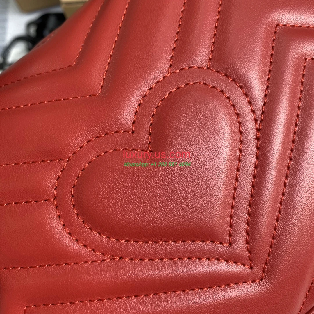 GUCCI GG Marmont G547260 Red 21cm 21x15x8 cm - Replica Bag high-quality replicas, exquisite design, perfect details. GUCCI GG Marmont G547260 Red 21cm 21x15x8 cm - Replica Bag high-quality replicas, exquisite design, perfect details.