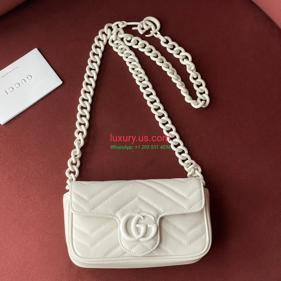 GUCCI GG Marmont G699757 16.5x10x4.5 cm - Replica Bag high-quality replicas, exquisite design, perfect details. GUCCI GG Marmont G699757 16.5x10x4.5 cm - Replica Bag high-quality replicas, exquisite design, perfect details.