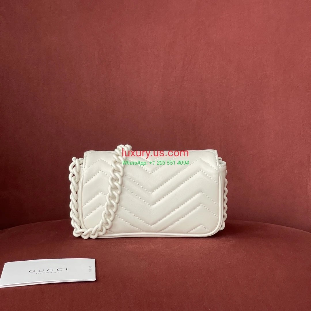 GUCCI GG Marmont G699757 16.5x10x4.5 cm - Replica Bag high-quality replicas, exquisite design, perfect details. GUCCI GG Marmont G699757 16.5x10x4.5 cm - Replica Bag high-quality replicas, exquisite design, perfect details.