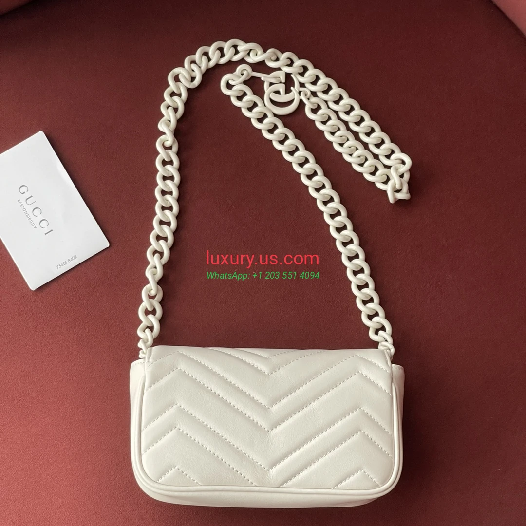GUCCI GG Marmont G699757 16.5x10x4.5 cm - Replica Bag high-quality replicas, exquisite design, perfect details. GUCCI GG Marmont G699757 16.5x10x4.5 cm - Replica Bag high-quality replicas, exquisite design, perfect details.