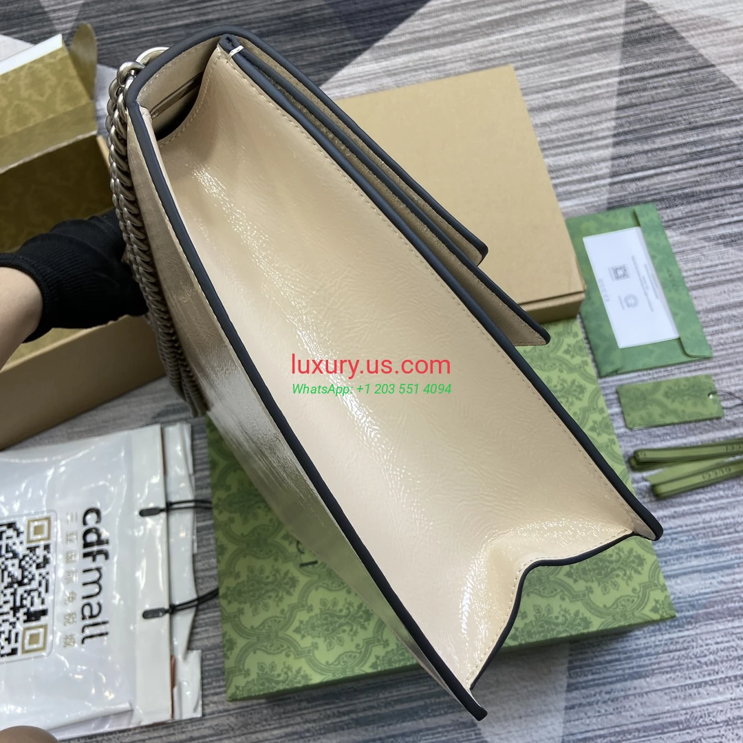 GUCCI Dionysus G793 White 42cm 42x28x12 cm White patent leather - Replica Bag high-quality replicas, exquisite design, perfect details. GUCCI Dionysus G793 White 42cm 42x28x12 cm White patent leather - Replica Bag high-quality replicas, exquisite design, perfect details.