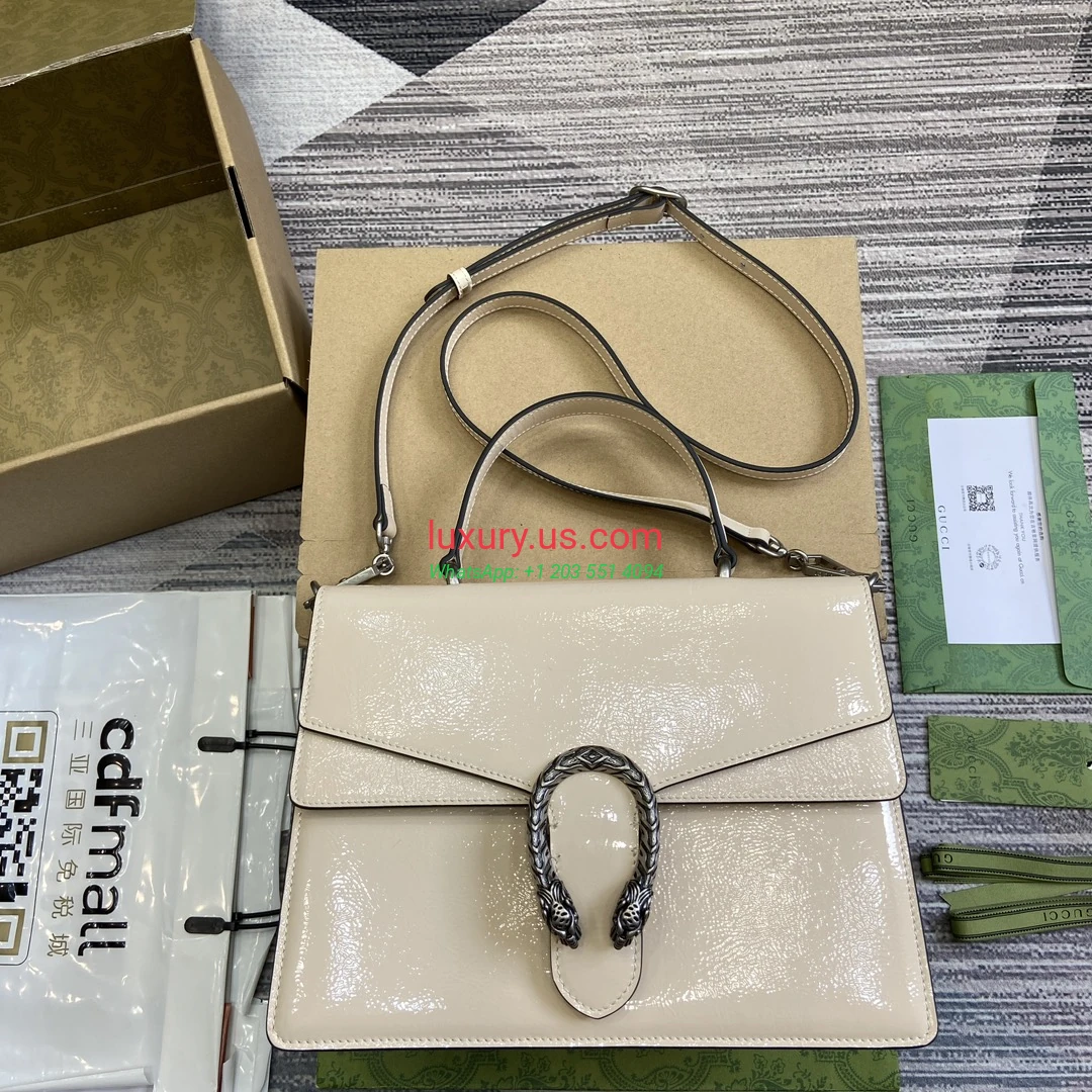 GUCCI Dionysus G797 White 29cm 29x20x10.5 cm White patent leather - Replica Bag high-quality replicas, exquisite design, perfect details. GUCCI Dionysus G797 White 29cm 29x20x10.5 cm White patent leather - Replica Bag high-quality replicas, exquisite design, perfect details.