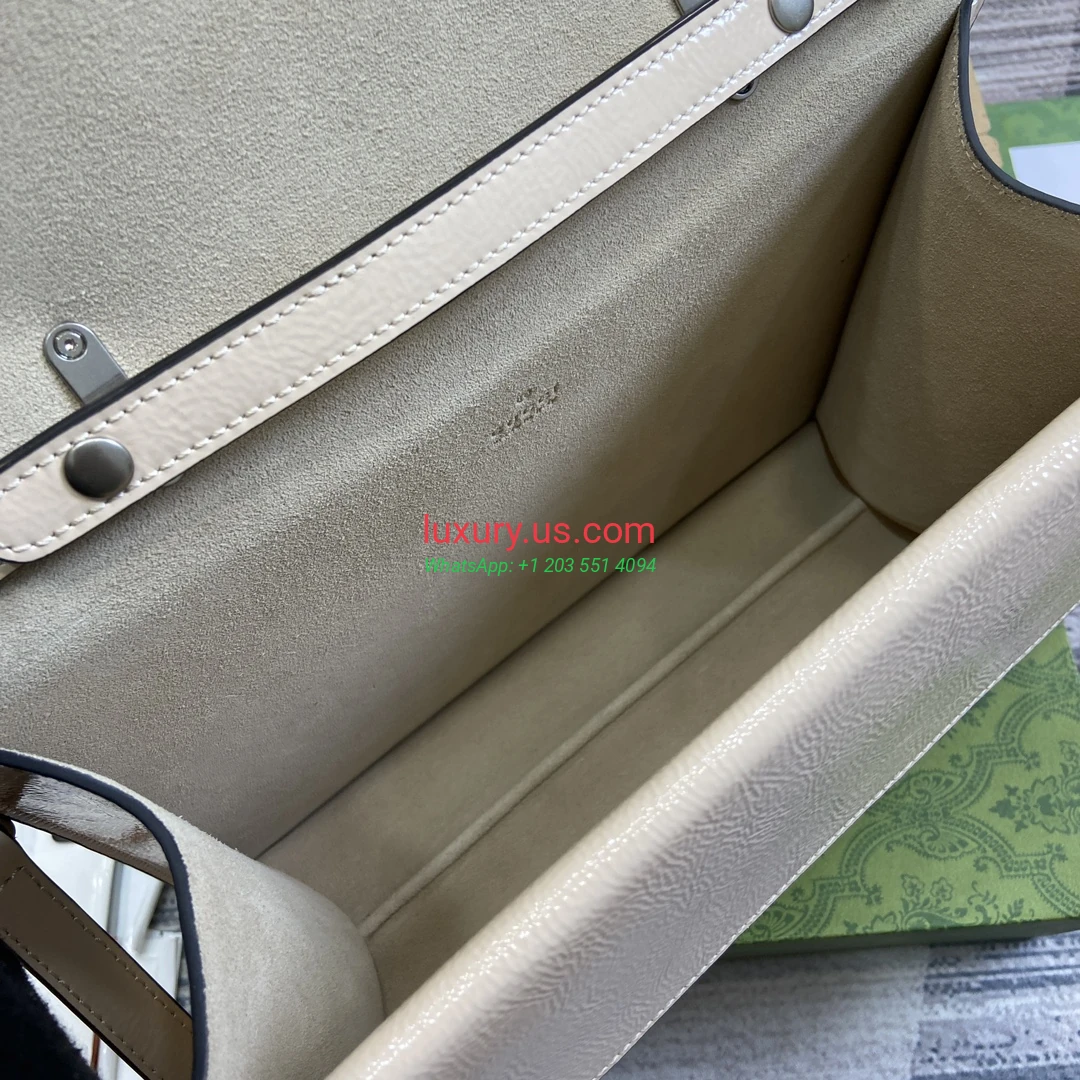 GUCCI Dionysus G797 White 29cm 29x20x10.5 cm White patent leather - Replica Bag high-quality replicas, exquisite design, perfect details. GUCCI Dionysus G797 White 29cm 29x20x10.5 cm White patent leather - Replica Bag high-quality replicas, exquisite design, perfect details.