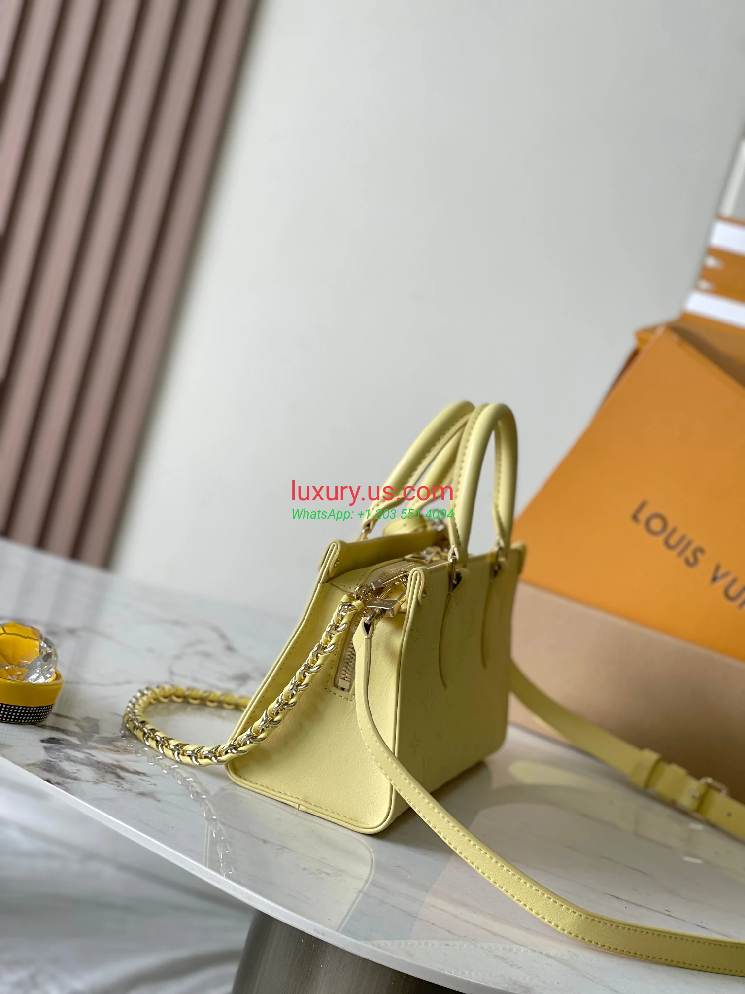LOUISVUITTON OnTheGo M11273 25x13x10 cm Yellow - Replica Bag high-quality replicas, exquisite design, perfect details. LOUISVUITTON OnTheGo M11273 25x13x10 cm Yellow - Replica Bag high-quality replicas, exquisite design, perfect details.