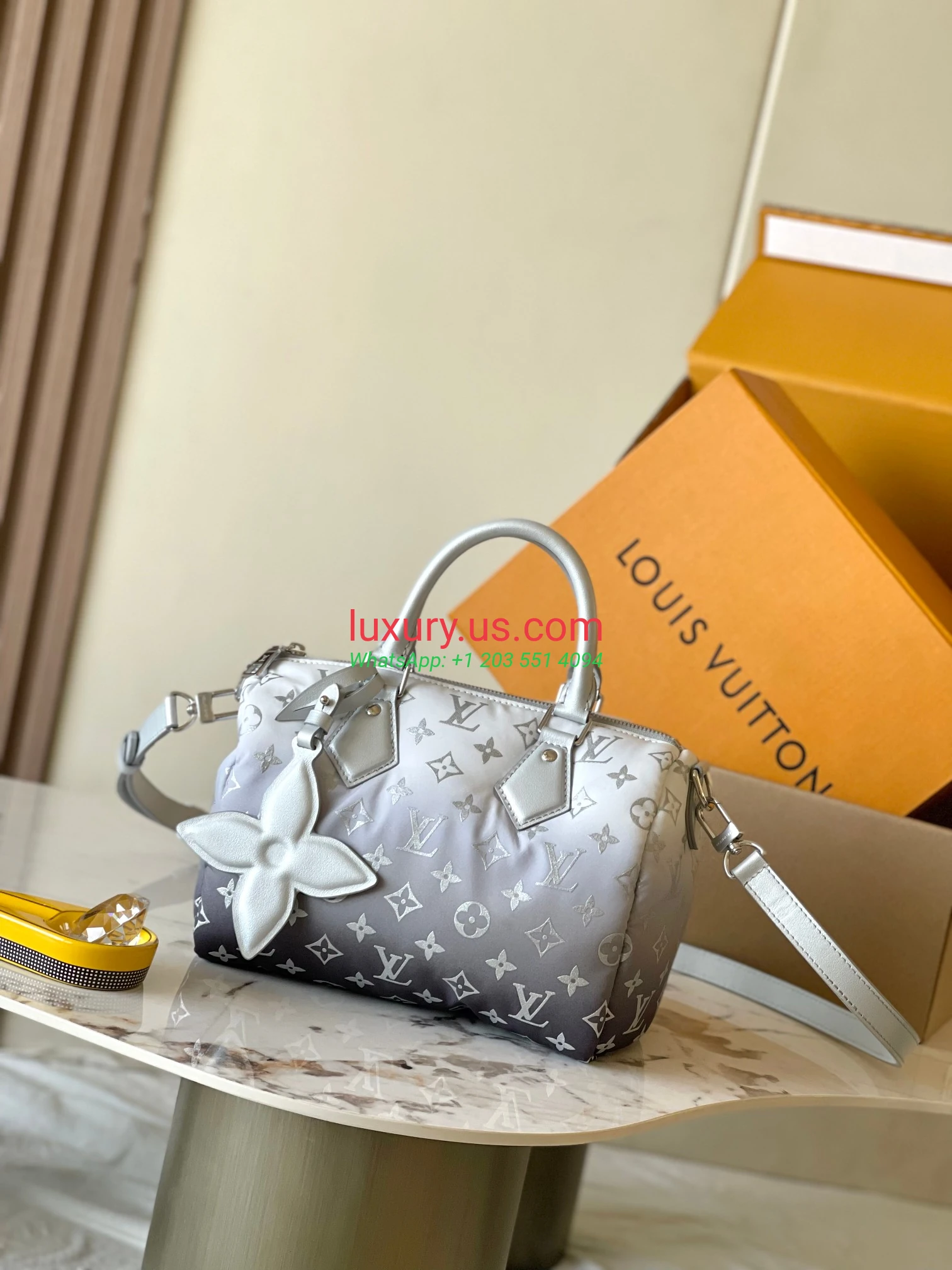 LOUISVUITTON Speedy M11848 25x19x15 cm - Replica Bag high-quality replicas, exquisite design, perfect details. LOUISVUITTON Speedy M11848 25x19x15 cm - Replica Bag high-quality replicas, exquisite design, perfect details.