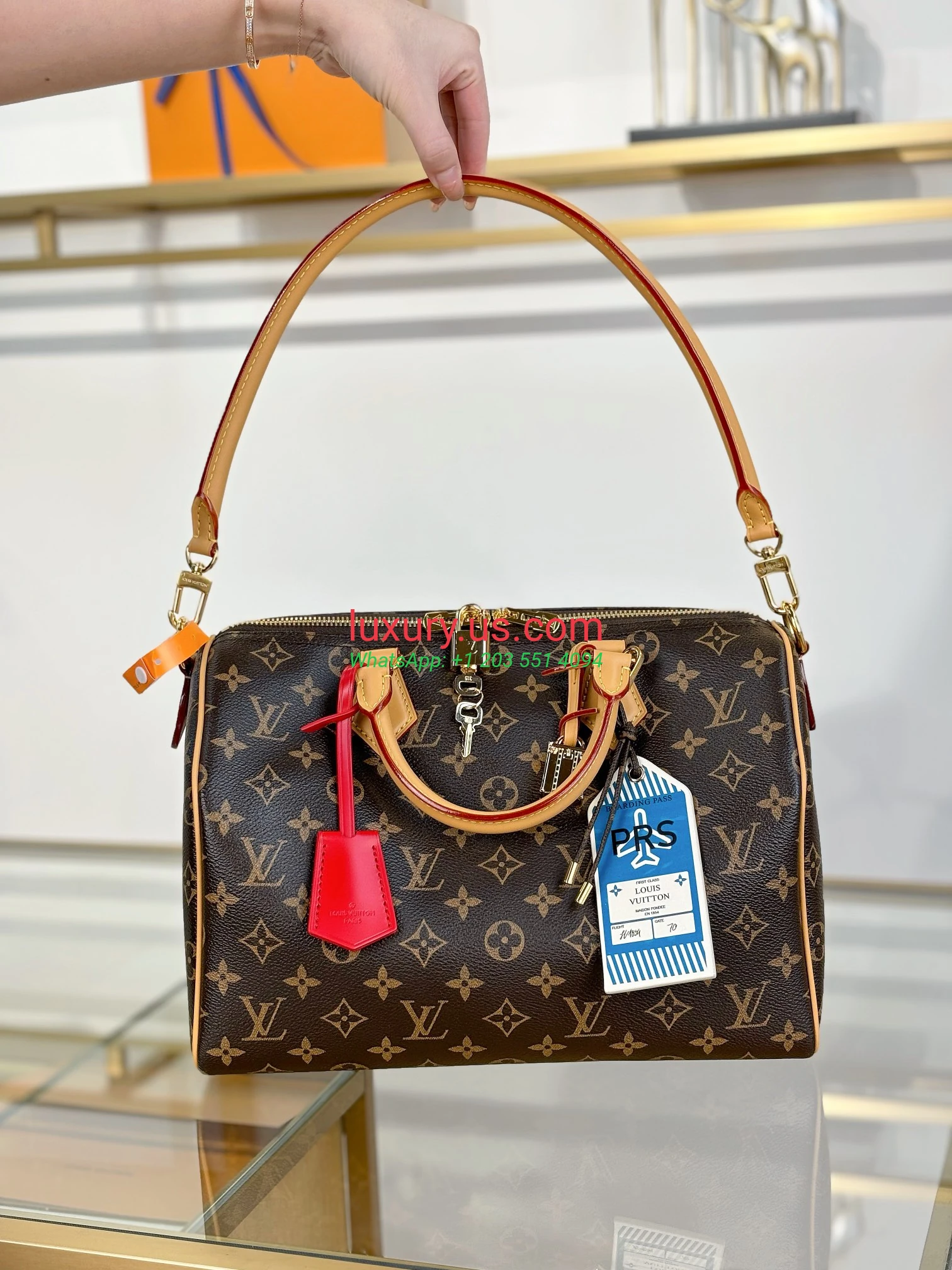 LOUISVUITTON Speedy M11945 30x21x17 cm - Replica Bag high-quality replicas, exquisite design, perfect details. LOUISVUITTON Speedy M11945 30x21x17 cm - Replica Bag high-quality replicas, exquisite design, perfect details.