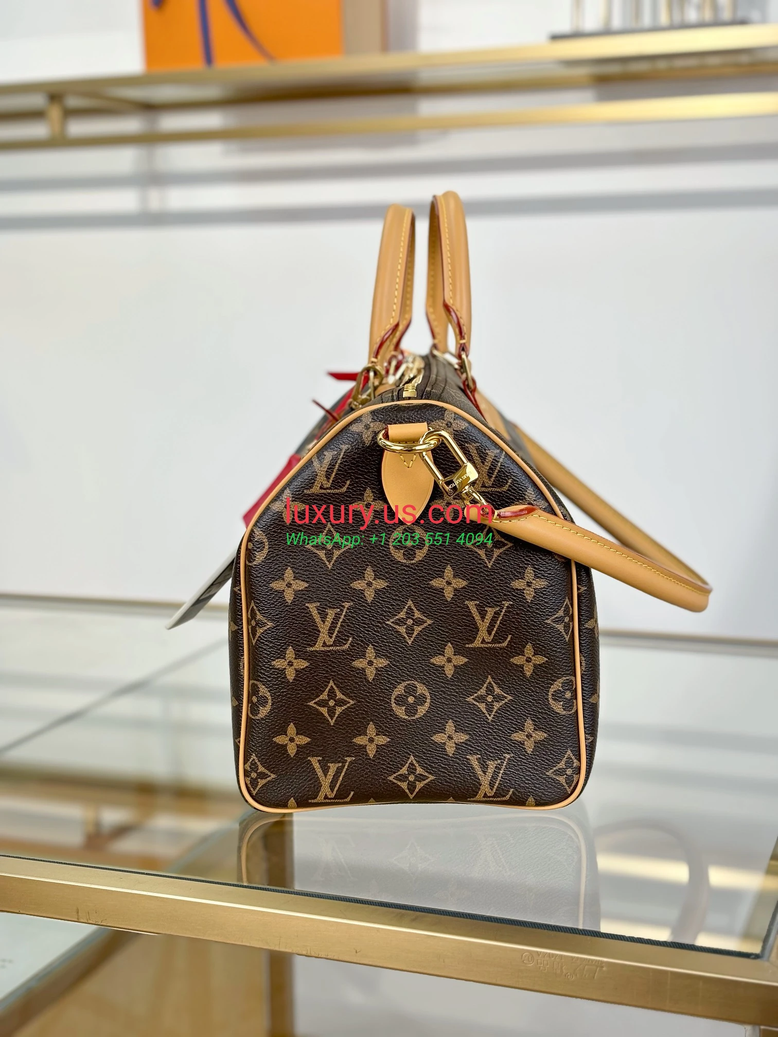 LOUISVUITTON Speedy M11945 30x21x17 cm - Replica Bag high-quality replicas, exquisite design, perfect details. LOUISVUITTON Speedy M11945 30x21x17 cm - Replica Bag high-quality replicas, exquisite design, perfect details.