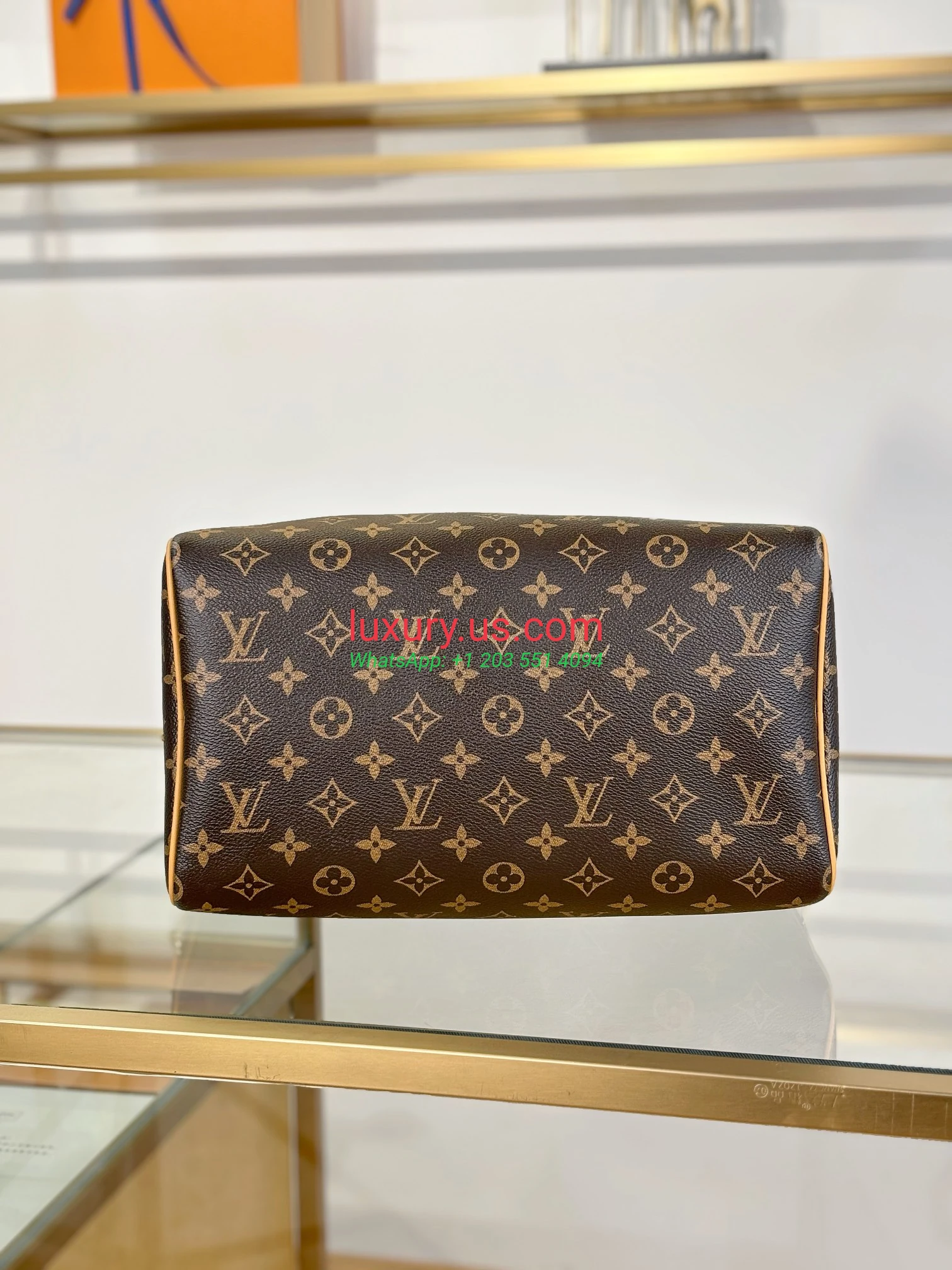 LOUISVUITTON Speedy M11945 30x21x17 cm - Replica Bag high-quality replicas, exquisite design, perfect details. LOUISVUITTON Speedy M11945 30x21x17 cm - Replica Bag high-quality replicas, exquisite design, perfect details.
