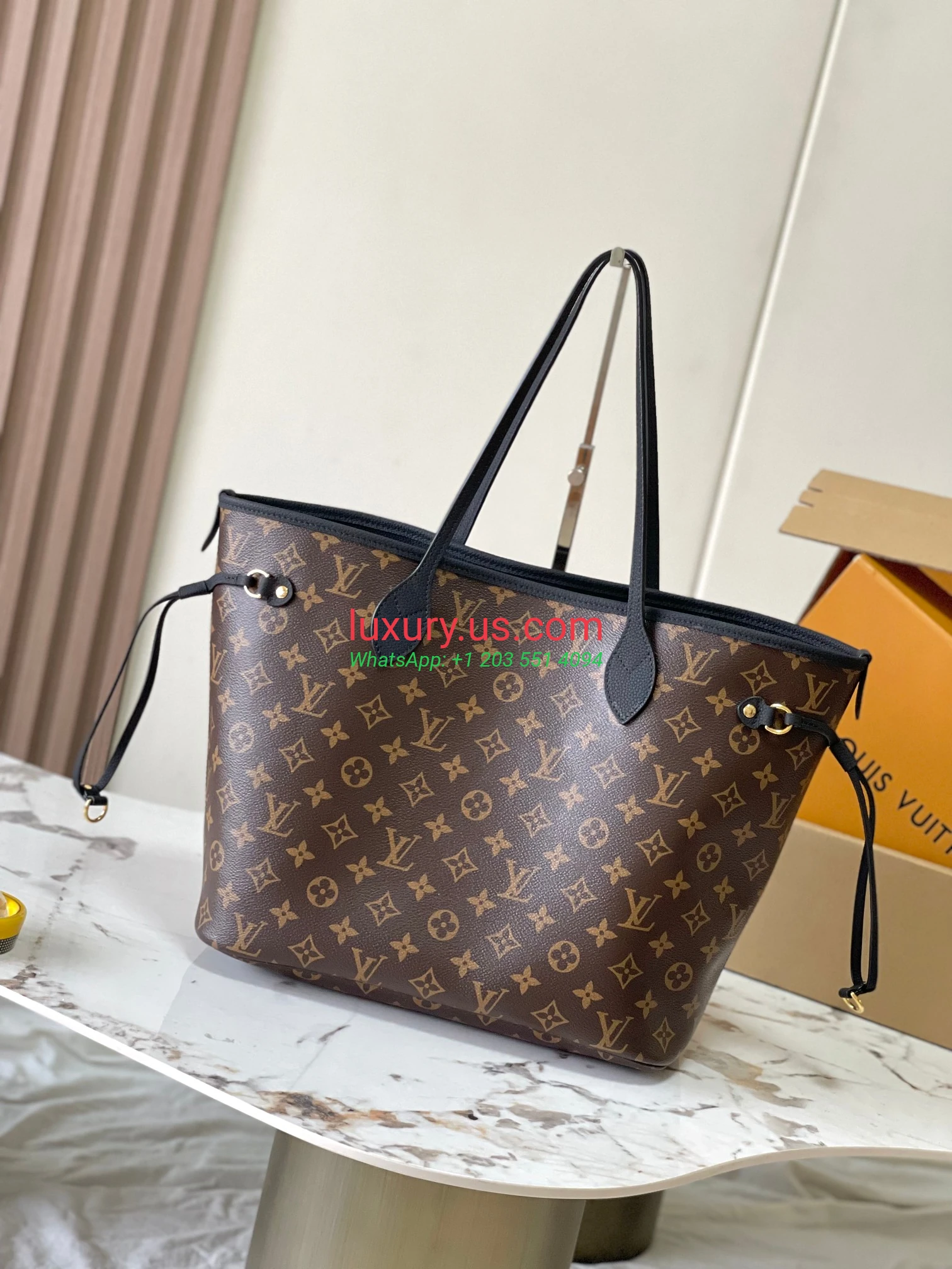 LOUISVUITTON Neverfull M11946 31x28x14 cm black - Replica Bag high-quality replicas, exquisite design, perfect details. LOUISVUITTON Neverfull M11946 31x28x14 cm black - Replica Bag high-quality replicas, exquisite design, perfect details.