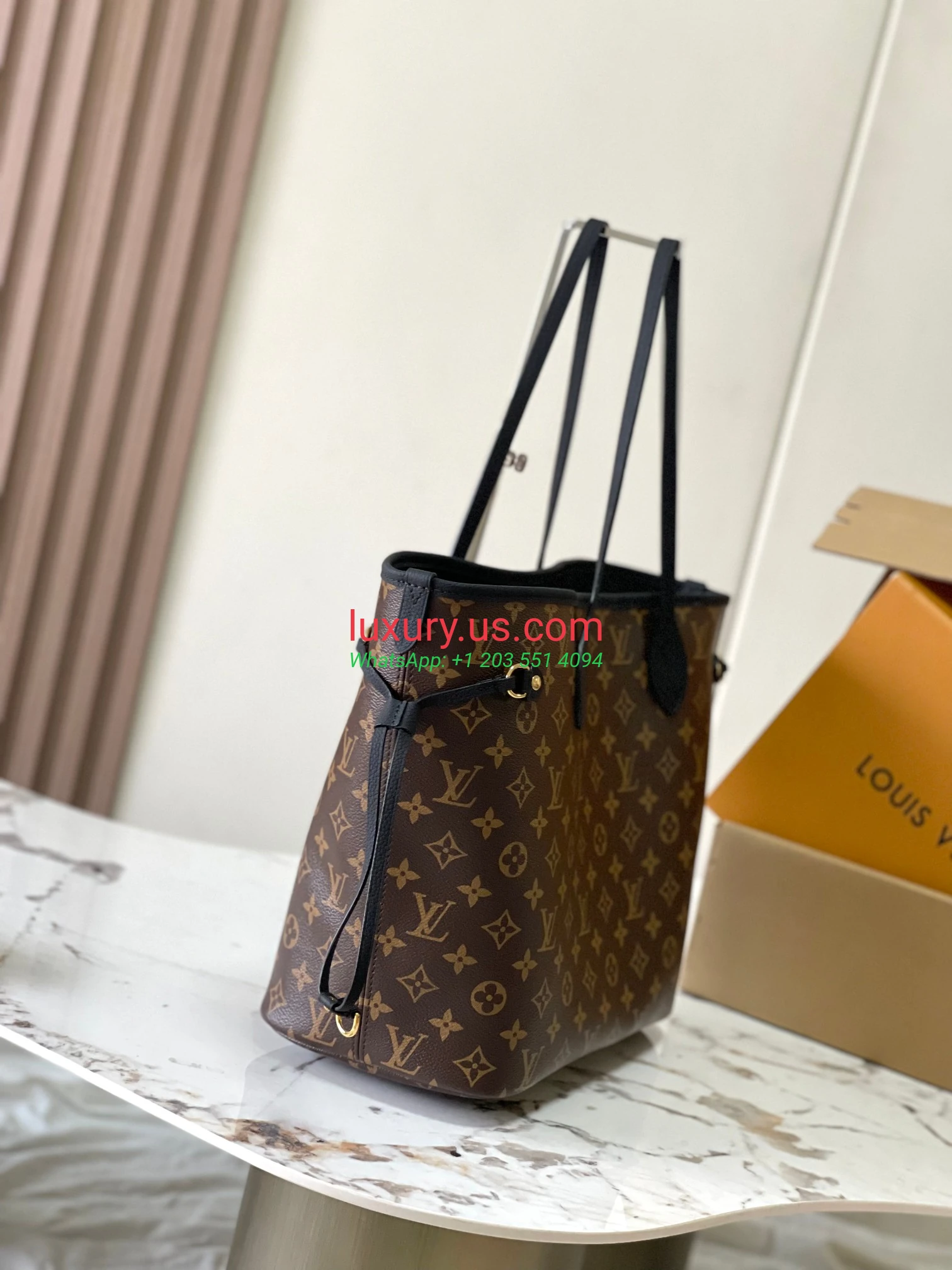 LOUISVUITTON Neverfull M11946 31x28x14 cm black - Replica Bag high-quality replicas, exquisite design, perfect details. LOUISVUITTON Neverfull M11946 31x28x14 cm black - Replica Bag high-quality replicas, exquisite design, perfect details.