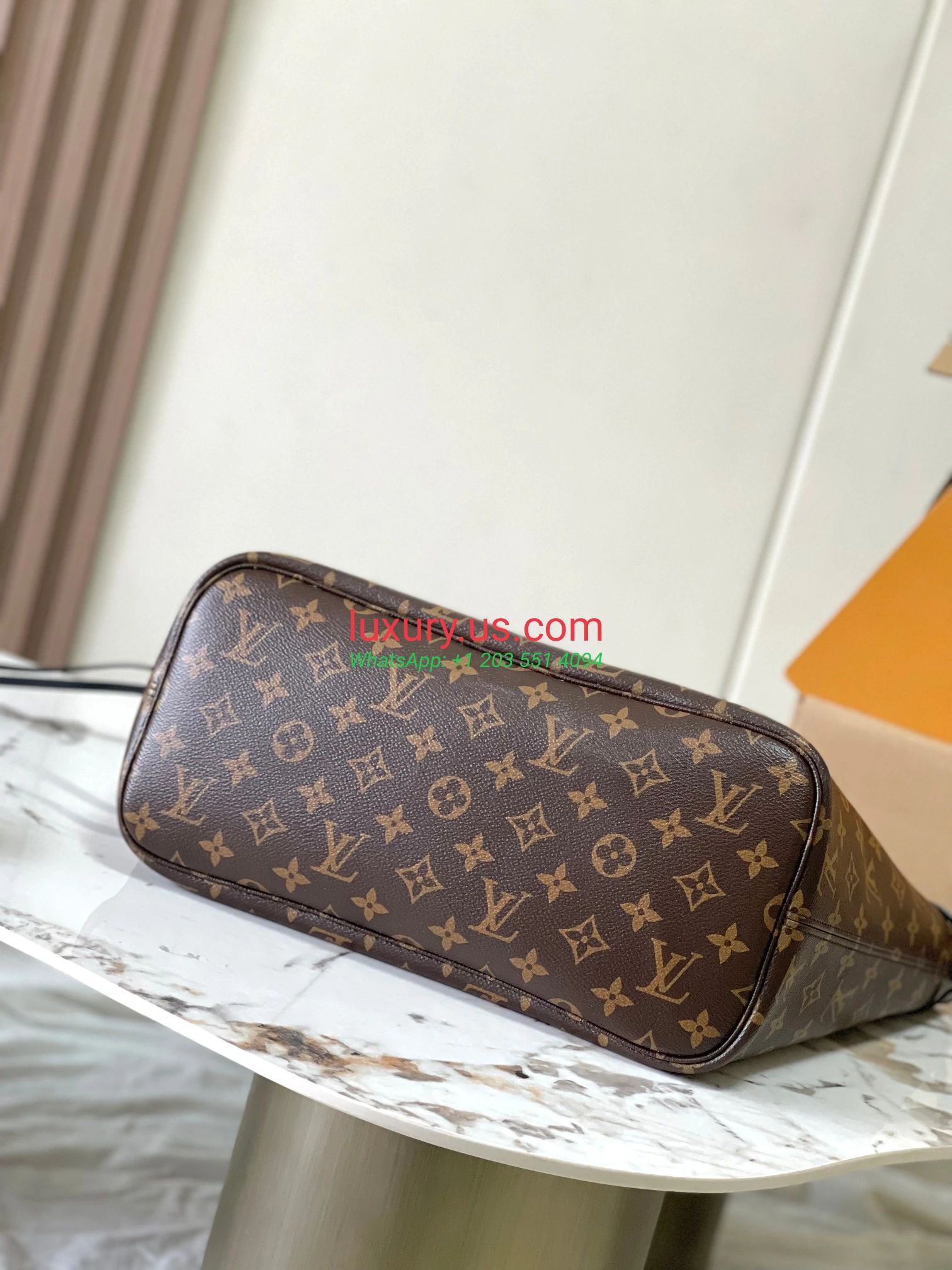 LOUISVUITTON Neverfull M11946 31x28x14 cm black - Replica Bag high-quality replicas, exquisite design, perfect details. LOUISVUITTON Neverfull M11946 31x28x14 cm black - Replica Bag high-quality replicas, exquisite design, perfect details.