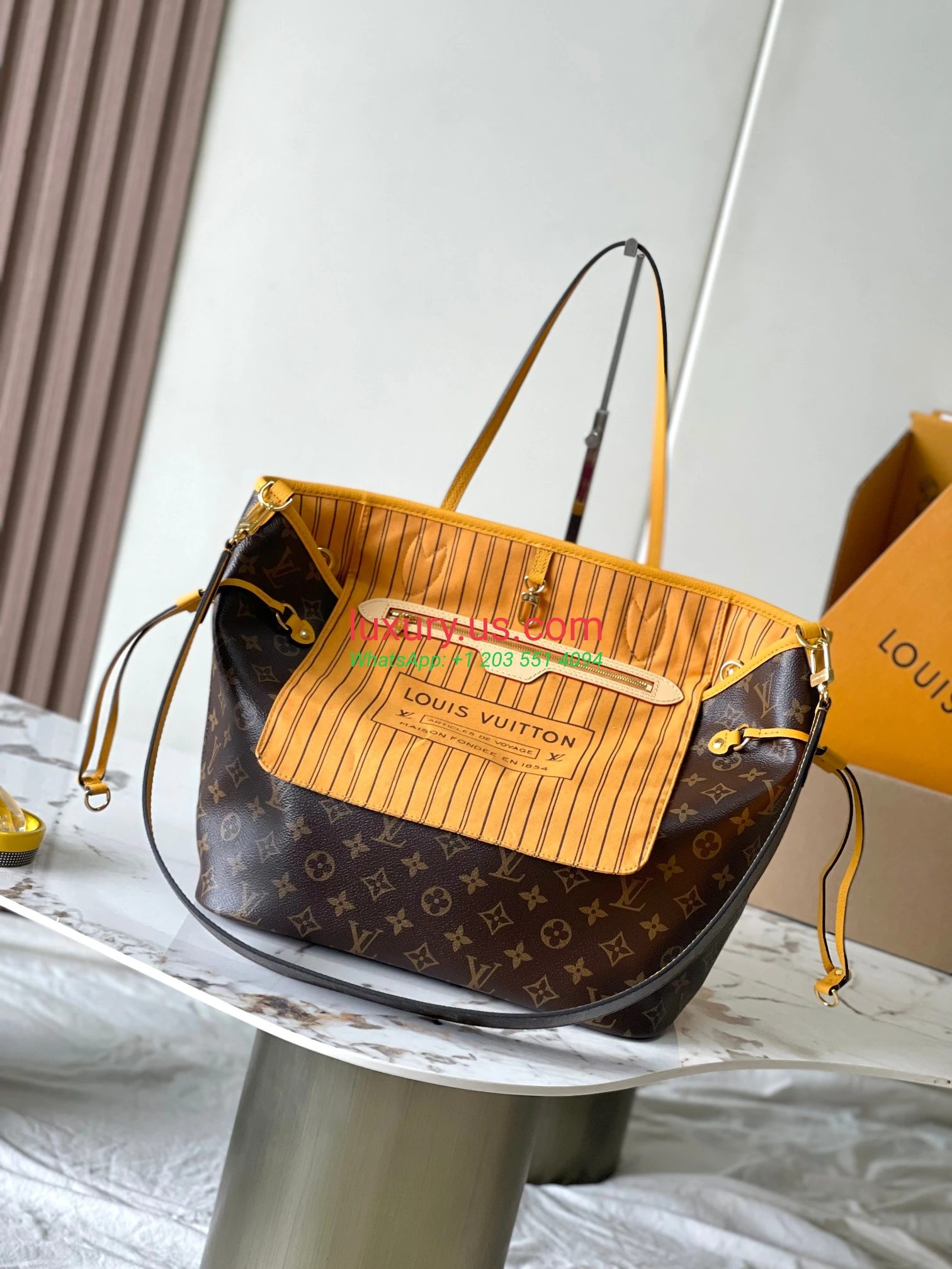 LOUISVUITTON Neverfull M11947 31x28x14 cm Yellow - Replica Bag high-quality replicas, exquisite design, perfect details. LOUISVUITTON Neverfull M11947 31x28x14 cm Yellow - Replica Bag high-quality replicas, exquisite design, perfect details.