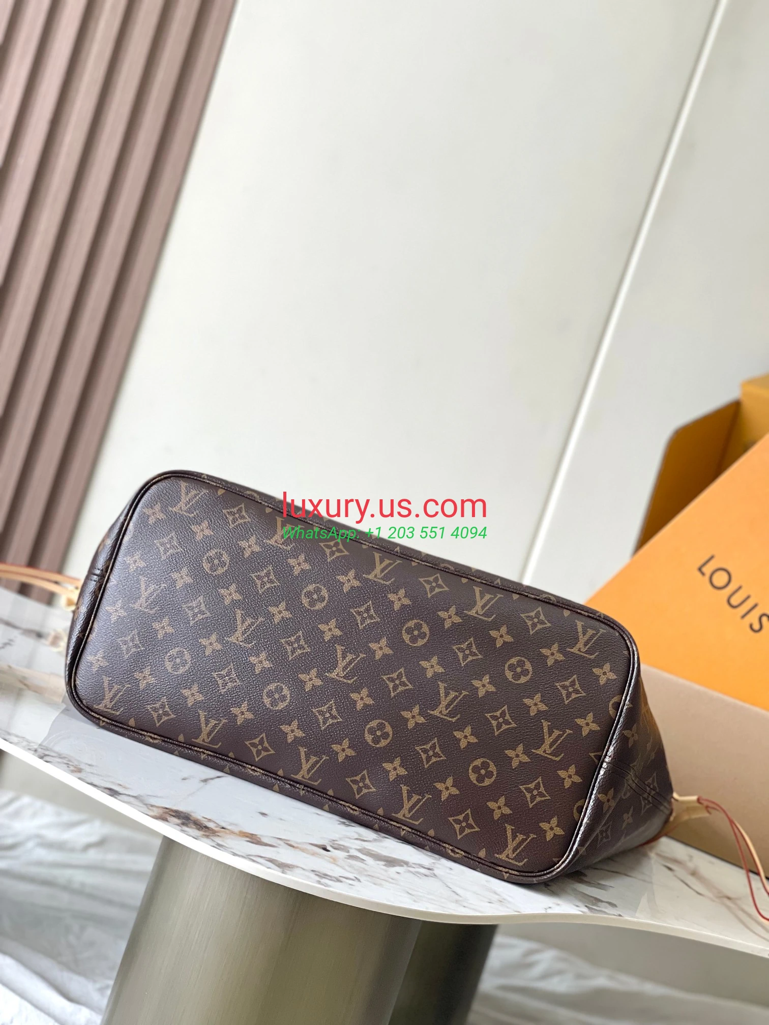 LOUISVUITTON Neverfull M11948 39x32x19 cm - Replica Bag high-quality replicas, exquisite design, perfect details. LOUISVUITTON Neverfull M11948 39x32x19 cm - Replica Bag high-quality replicas, exquisite design, perfect details.