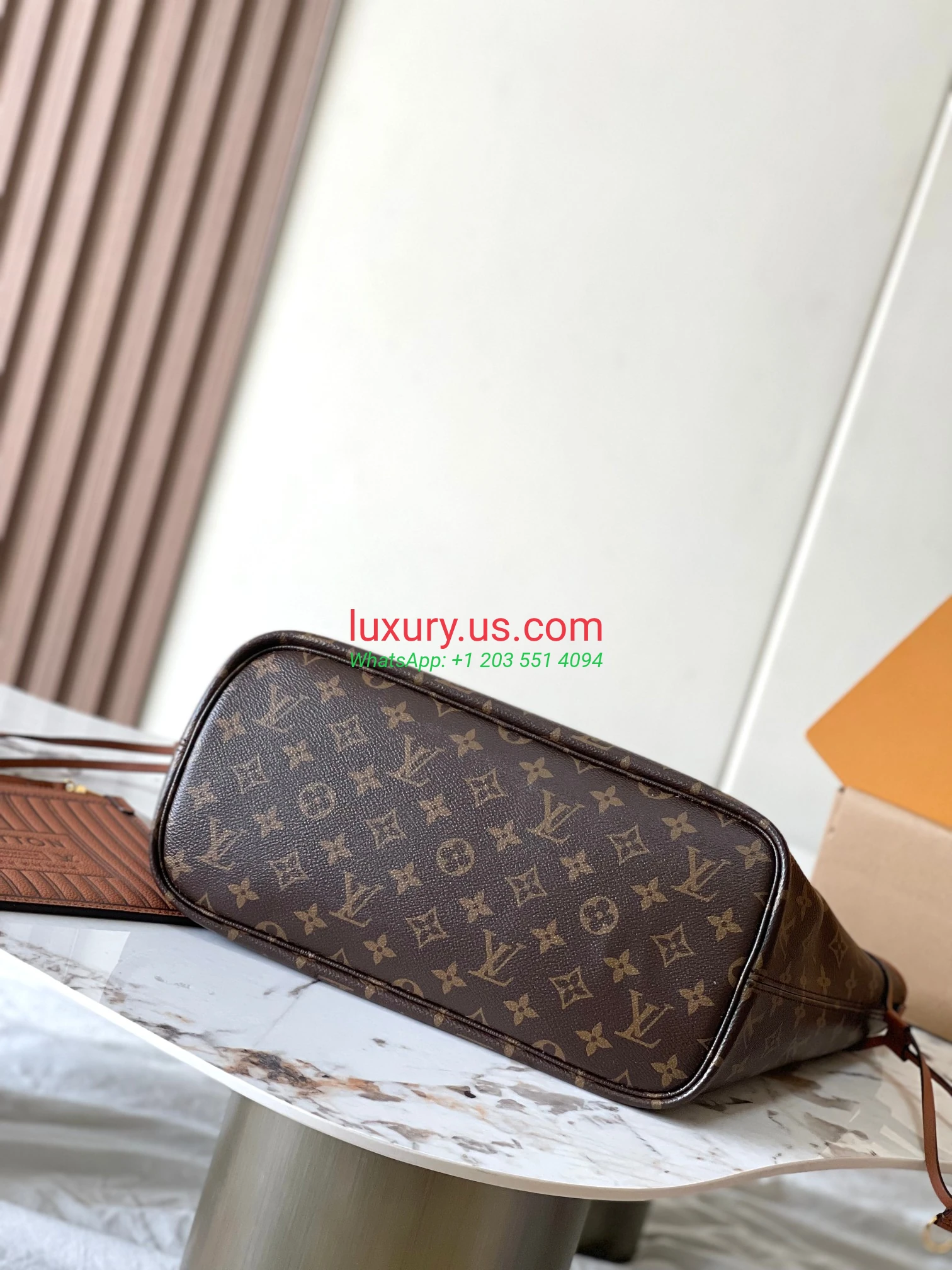 LOUISVUITTON Neverfull M12061 31x28x14 cm Brown - Replica Bag high-quality replicas, exquisite design, perfect details. LOUISVUITTON Neverfull M12061 31x28x14 cm Brown - Replica Bag high-quality replicas, exquisite design, perfect details.