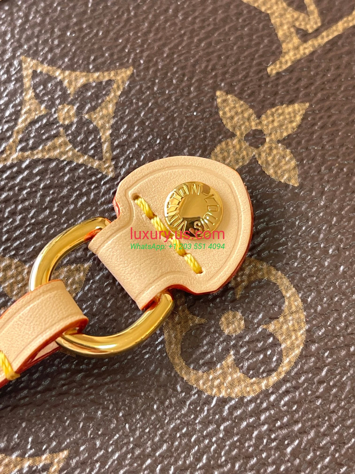 LOUISVUITTON Neverfull M12096 31x28x14 cm Dynamic Red and White - Replica Bag high-quality replicas, exquisite design, perfect details. LOUISVUITTON Neverfull M12096 31x28x14 cm Dynamic Red and White - Replica Bag high-quality replicas, exquisite design, perfect details.