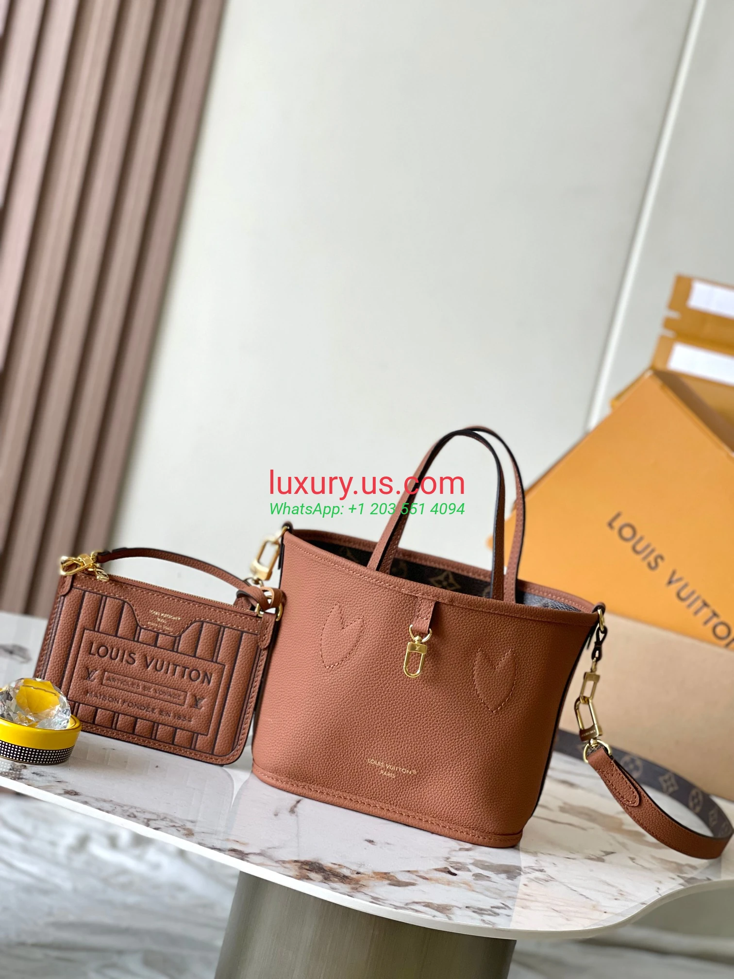 LOUISVUITTON Neverfull M12102 24x14x9 cm brown - Replica Bag high-quality replicas, exquisite design, perfect details. LOUISVUITTON Neverfull M12102 24x14x9 cm brown - Replica Bag high-quality replicas, exquisite design, perfect details.