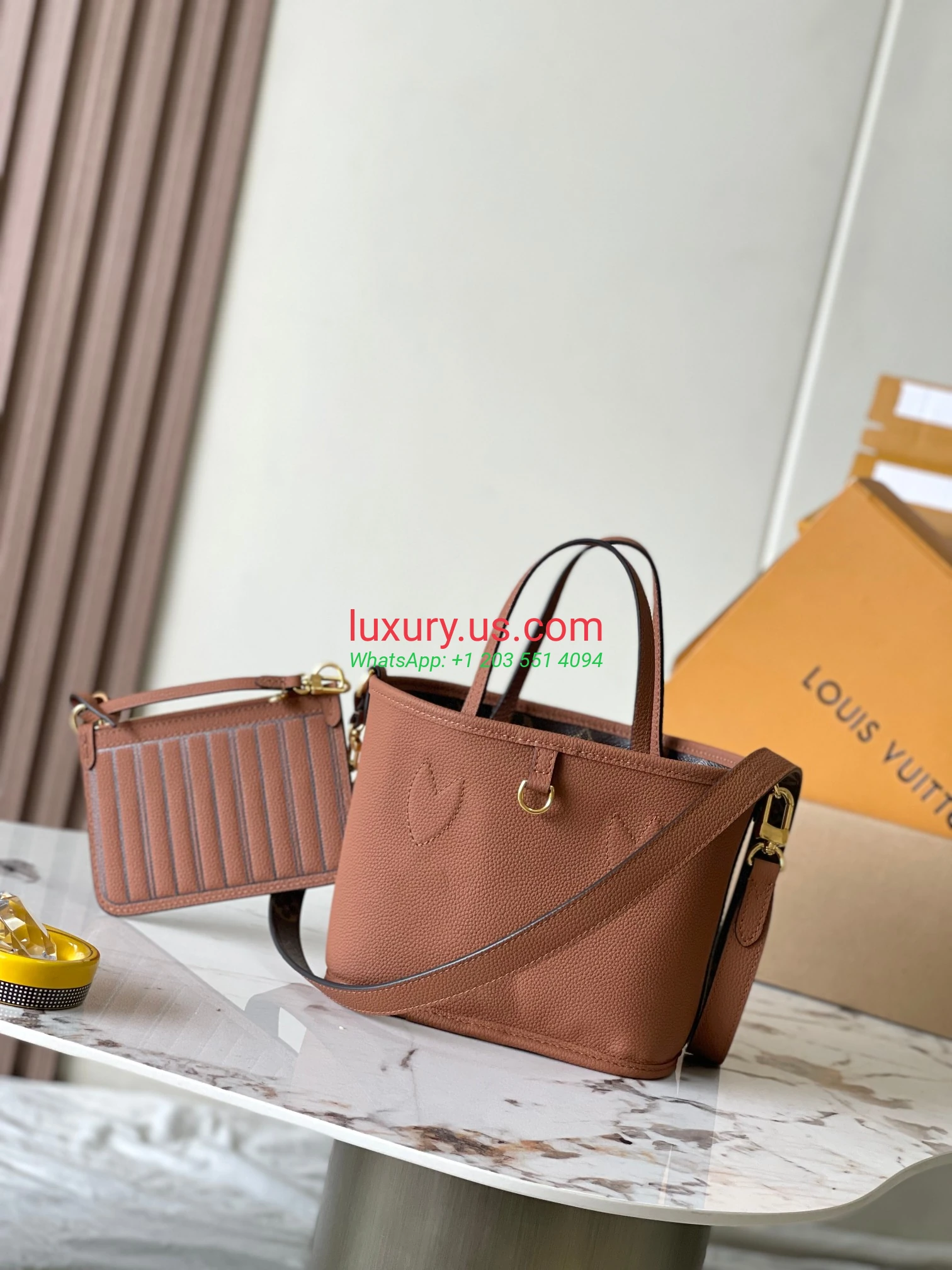 LOUISVUITTON Neverfull M12102 24x14x9 cm brown - Replica Bag high-quality replicas, exquisite design, perfect details. LOUISVUITTON Neverfull M12102 24x14x9 cm brown - Replica Bag high-quality replicas, exquisite design, perfect details.