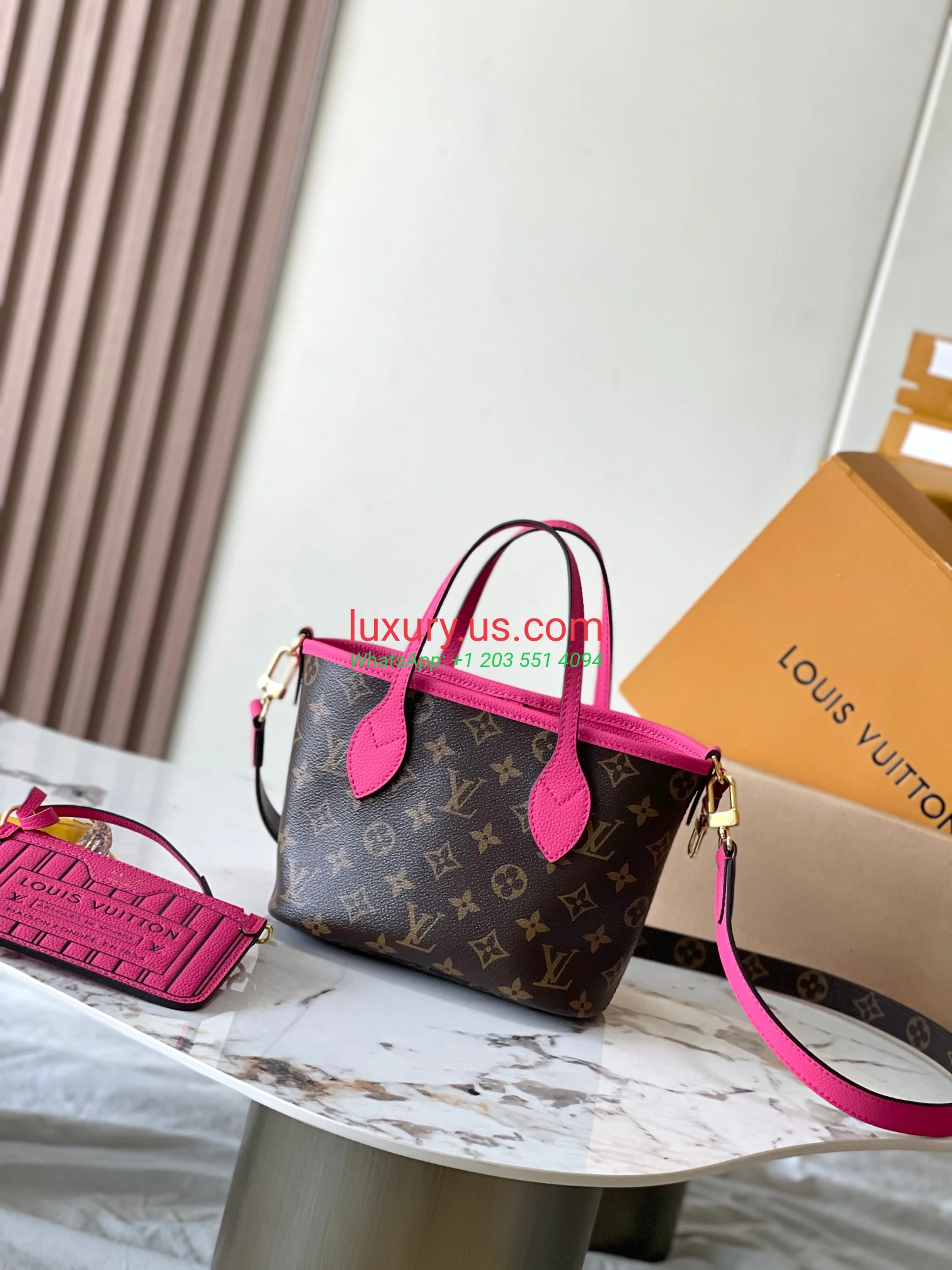LOUISVUITTON Neverfull M12106 24x14x9 cm rose red - Replica Bag high-quality replicas, exquisite design, perfect details. LOUISVUITTON Neverfull M12106 24x14x9 cm rose red - Replica Bag high-quality replicas, exquisite design, perfect details.