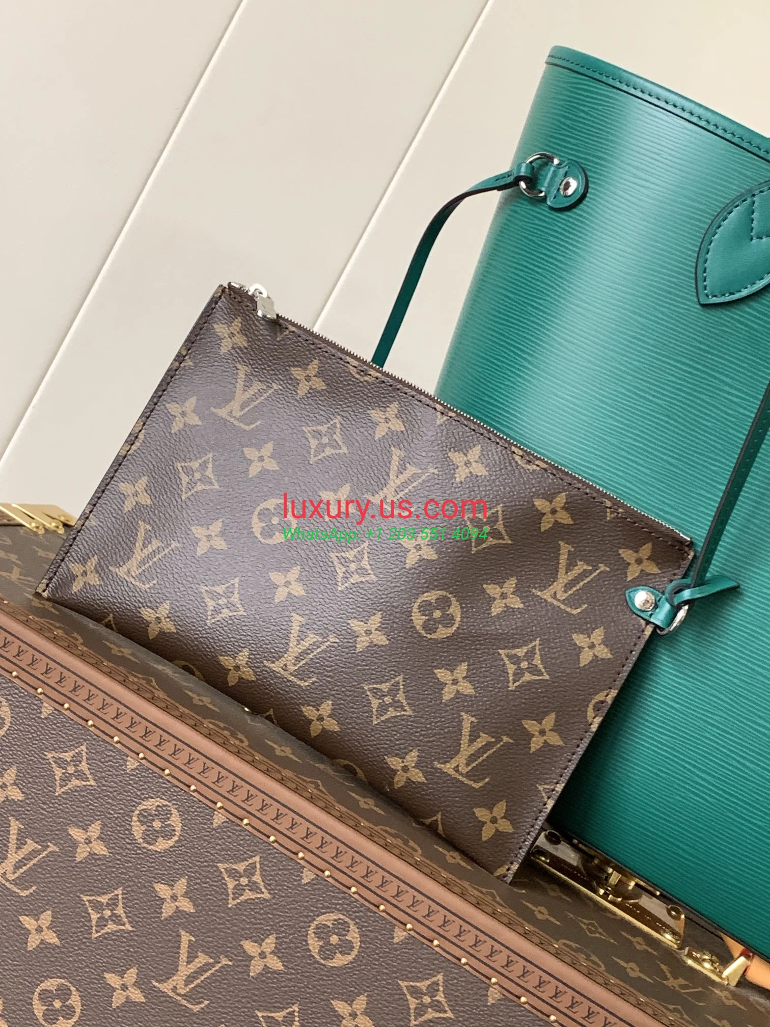 LOUISVUITTON Neverfull M12195 32 x 29 x 19 cm - Replica Bag high-quality replicas, exquisite design, perfect details. LOUISVUITTON Neverfull M12195 32 x 29 x 19 cm - Replica Bag high-quality replicas, exquisite design, perfect details.