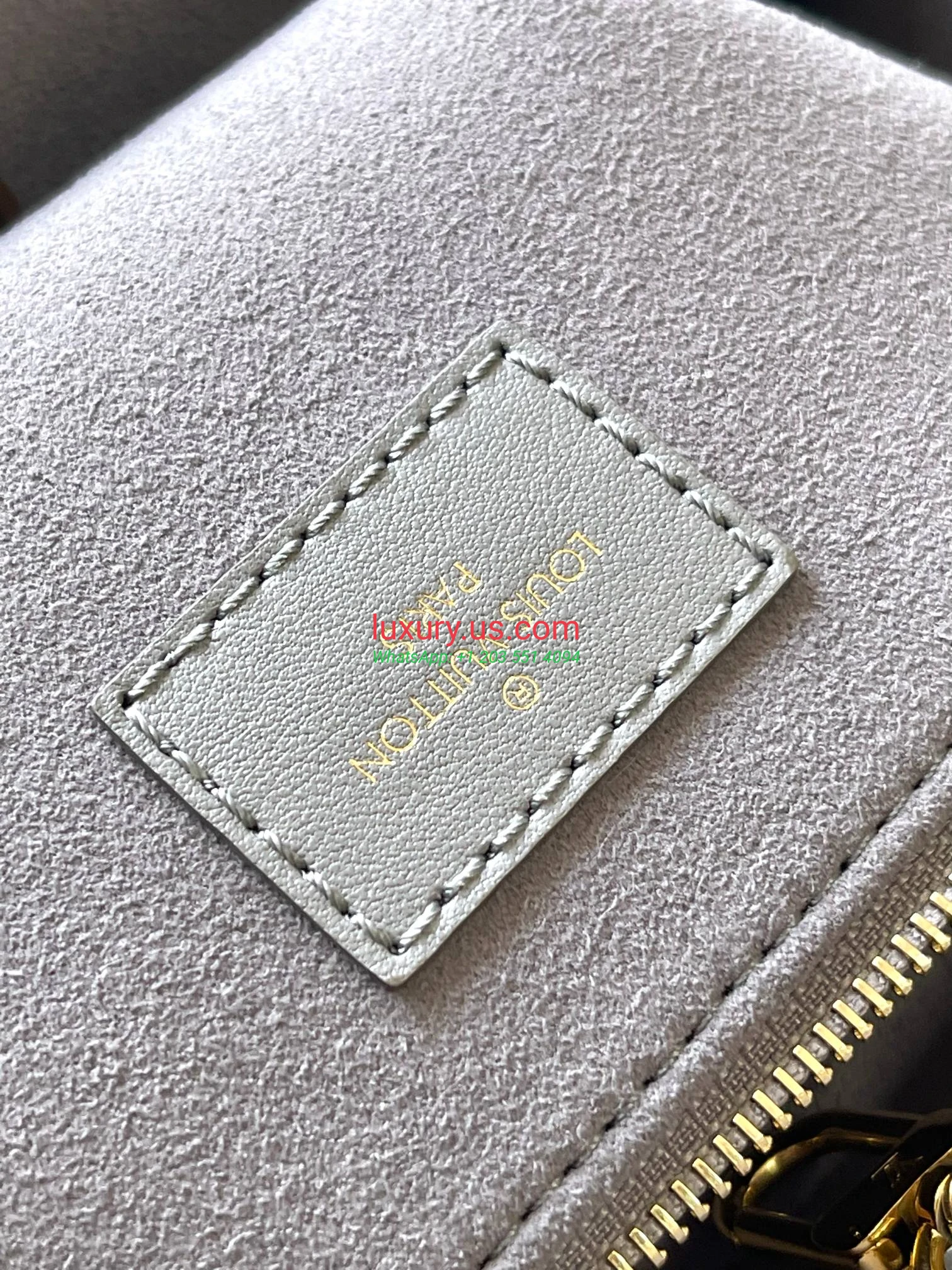 LOUISVUITTON OnTheGo M12465 25x19x11.5 cm Gray - Replica Bag high-quality replicas, exquisite design, perfect details. LOUISVUITTON OnTheGo M12465 25x19x11.5 cm Gray - Replica Bag high-quality replicas, exquisite design, perfect details.