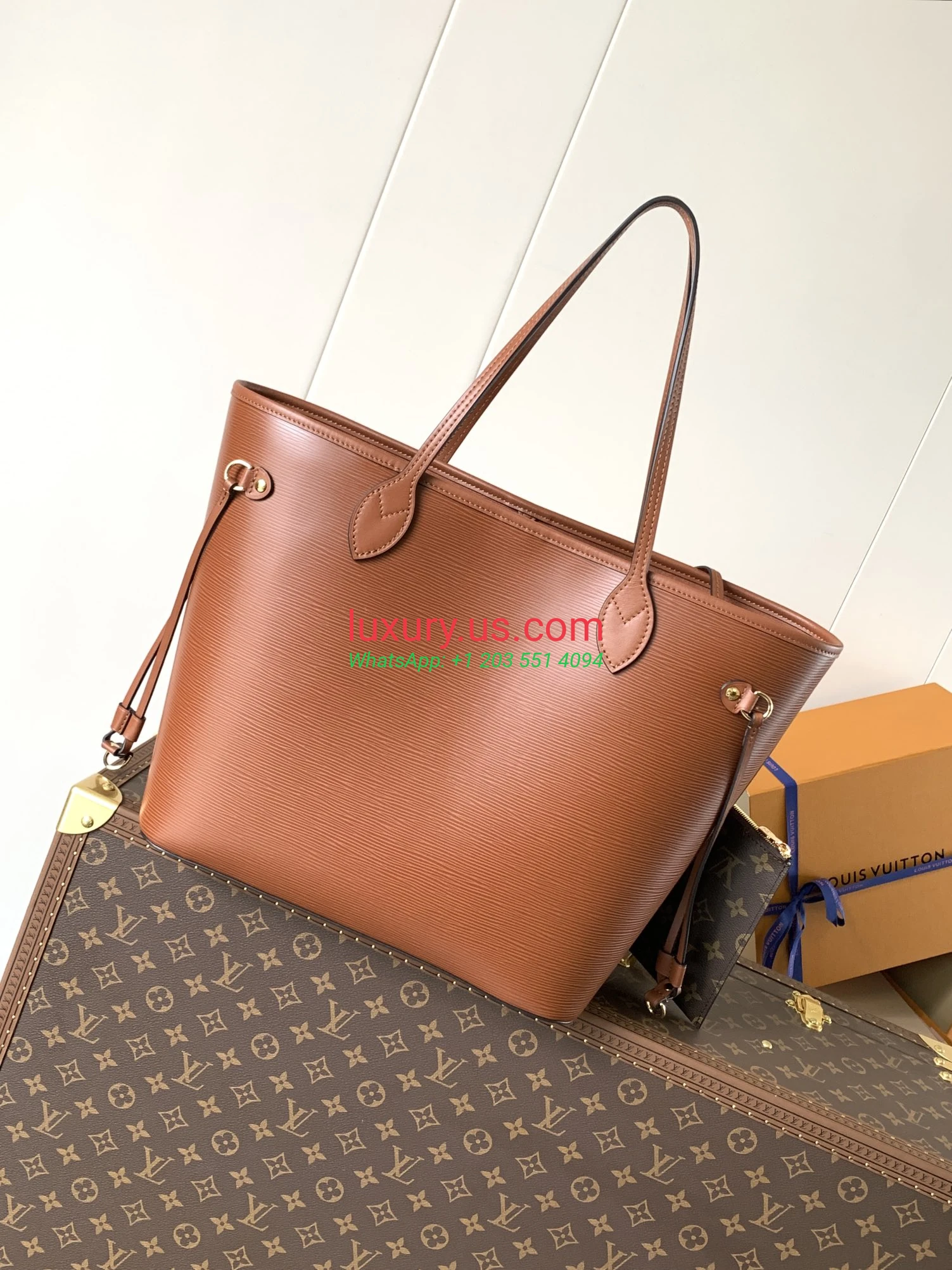LOUISVUITTON Neverfull M12467 32x29x19 cm black, green, red, brown - Replica Bag high-quality replicas, exquisite design, perfect details. LOUISVUITTON Neverfull M12467 32x29x19 cm black, green, red, brown - Replica Bag high-quality replicas, exquisite design, perfect details.