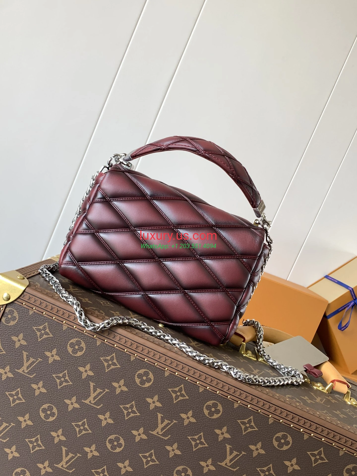 Louis Vuitton Twist M12567 23x16x10 cm - Replica Bag high-quality replicas, exquisite design, perfect details. Louis Vuitton Twist M12567 23x16x10 cm - Replica Bag high-quality replicas, exquisite design, perfect details.