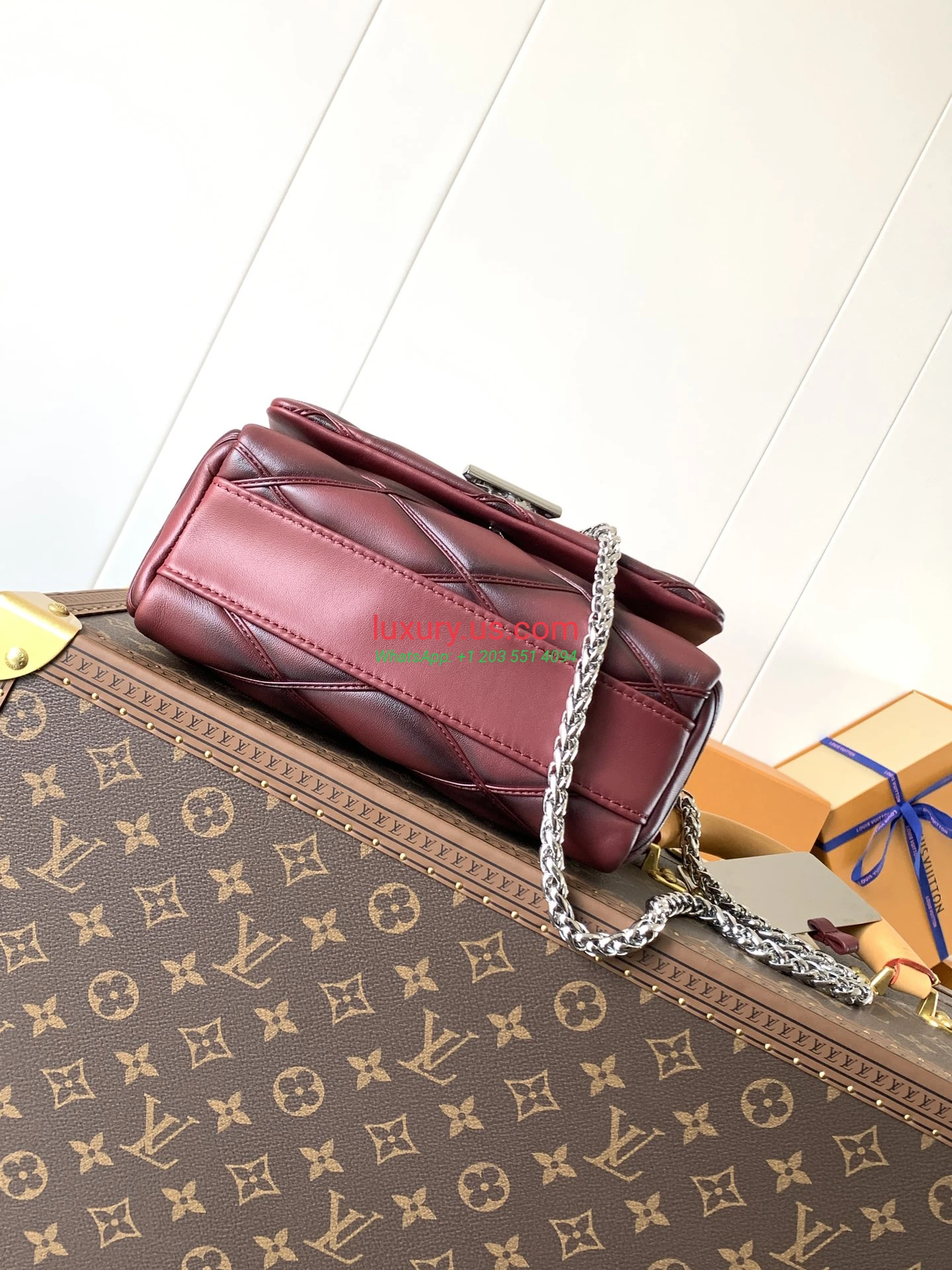 Louis Vuitton Twist M12567 23x16x10 cm - Replica Bag high-quality replicas, exquisite design, perfect details. Louis Vuitton Twist M12567 23x16x10 cm - Replica Bag high-quality replicas, exquisite design, perfect details.