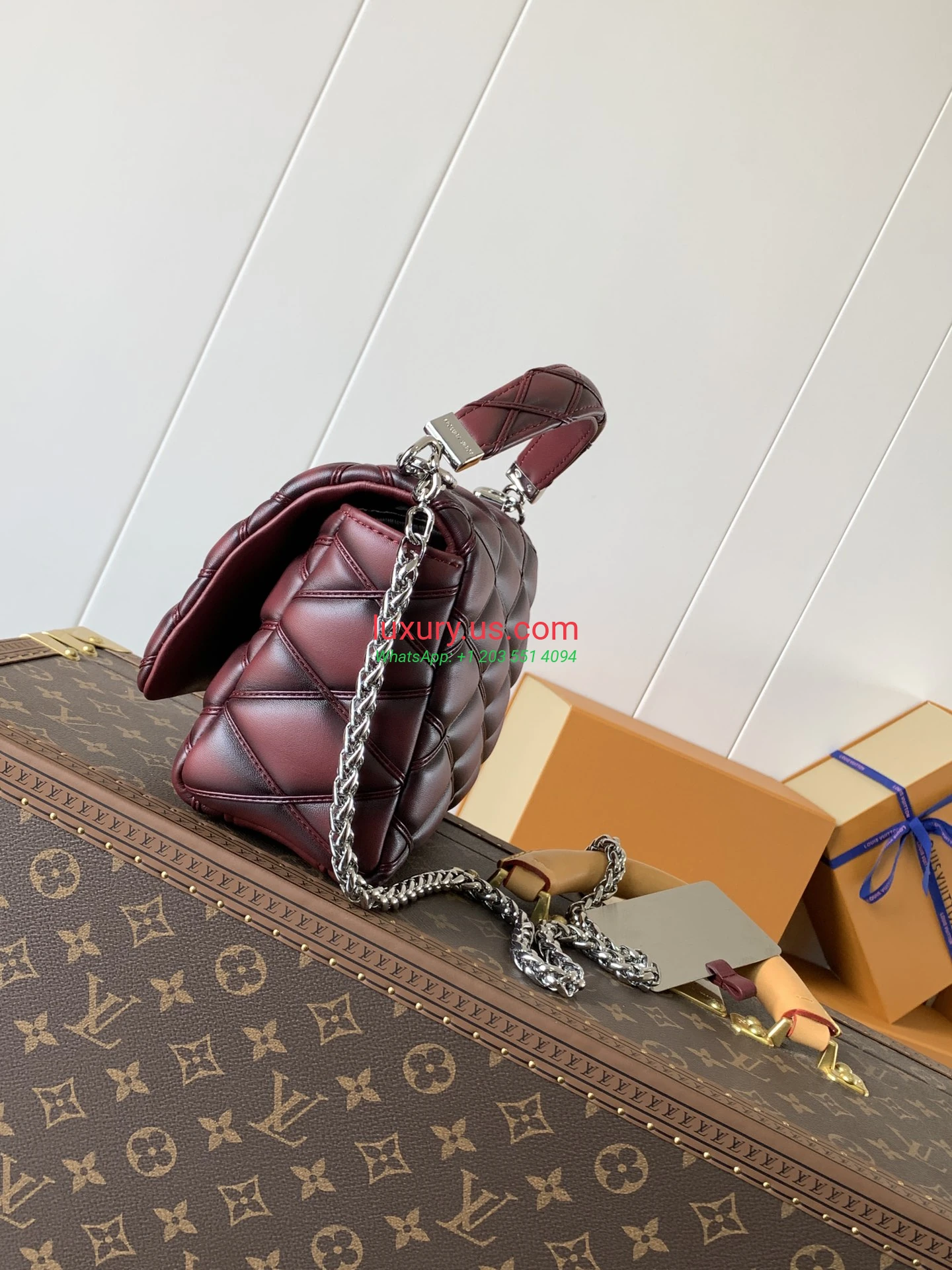 Louis Vuitton Twist M12567 23x16x10 cm - Replica Bag high-quality replicas, exquisite design, perfect details. Louis Vuitton Twist M12567 23x16x10 cm - Replica Bag high-quality replicas, exquisite design, perfect details.