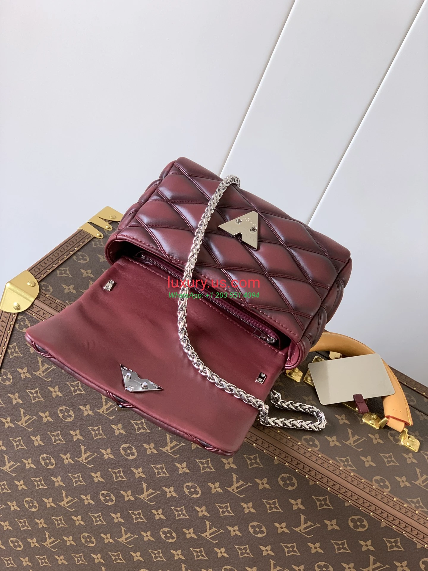 Louis Vuitton Twist M12567 23x16x10 cm - Replica Bag high-quality replicas, exquisite design, perfect details. Louis Vuitton Twist M12567 23x16x10 cm - Replica Bag high-quality replicas, exquisite design, perfect details.