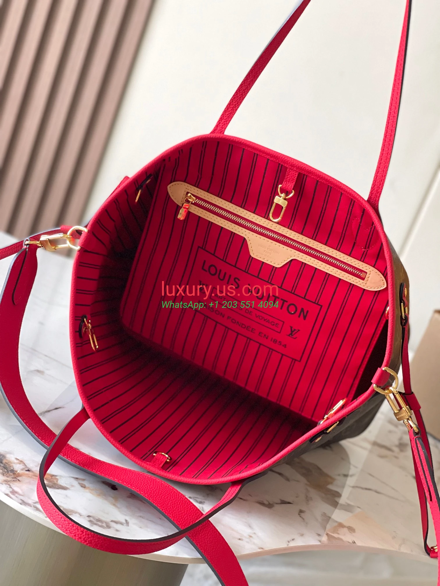 LOUISVUITTON Neverfull M12707 31x28x14 cm Red - Replica Bag high-quality replicas, exquisite design, perfect details. LOUISVUITTON Neverfull M12707 31x28x14 cm Red - Replica Bag high-quality replicas, exquisite design, perfect details.