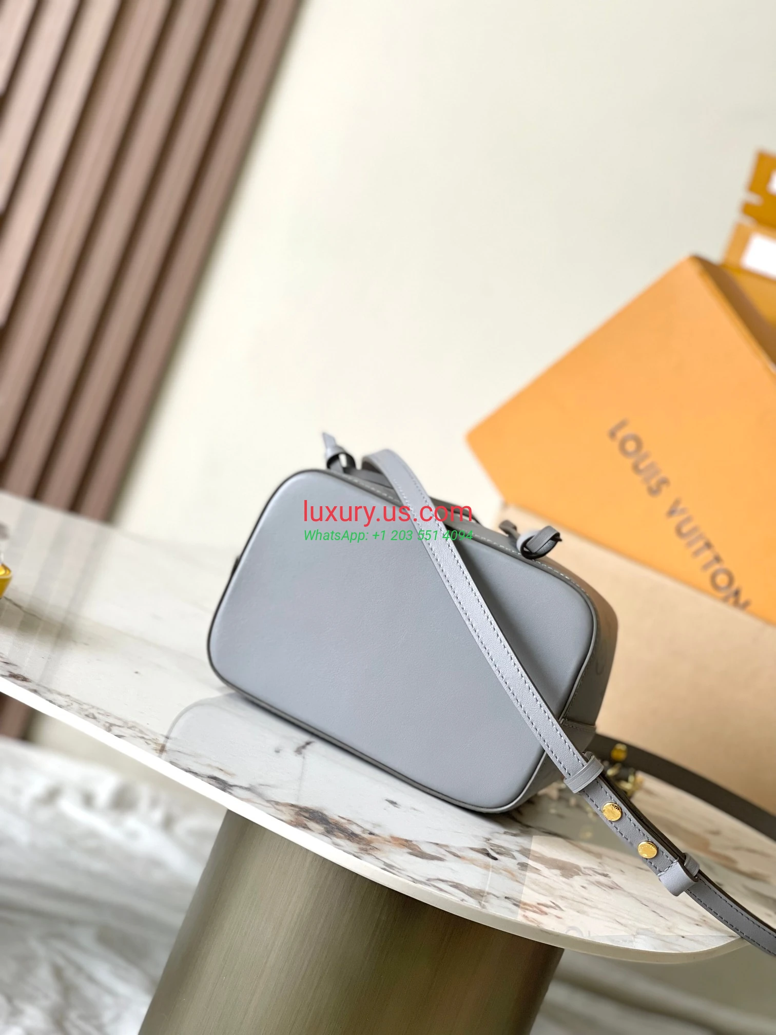 LOUISVUITTON Noé M12749 20x20x13 cm Shark Grey - Replica Bag high-quality replicas, exquisite design, perfect details. LOUISVUITTON Noé M12749 20x20x13 cm Shark Grey - Replica Bag high-quality replicas, exquisite design, perfect details.