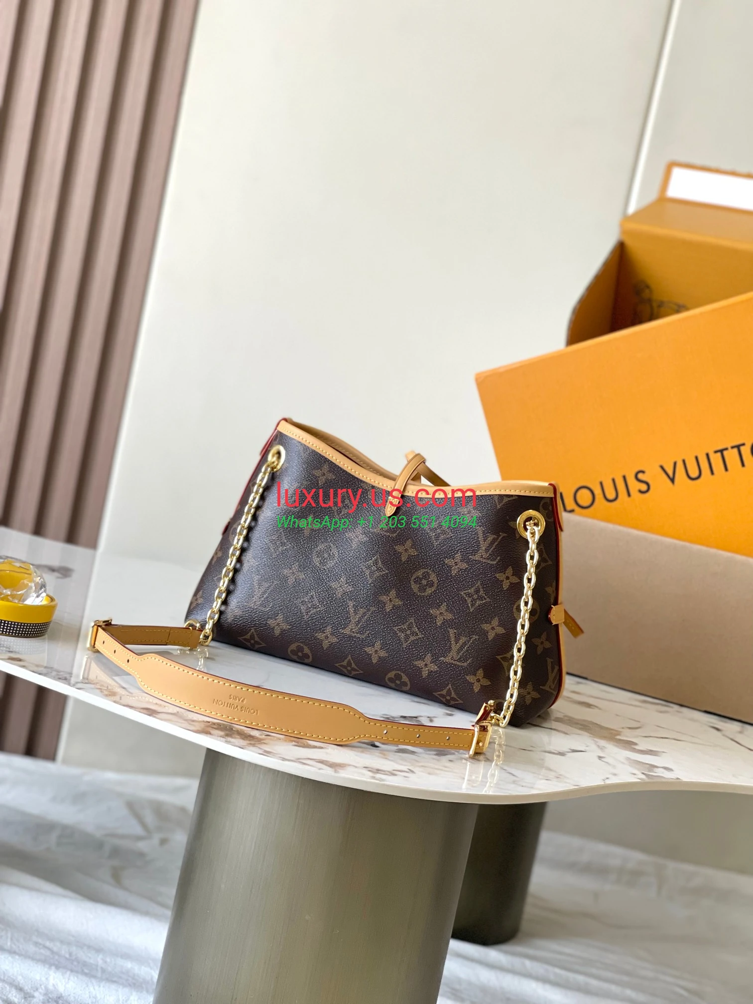 LOUISVUITTON CarryAll M13014 17x10x26 cm - Replica Bag high-quality replicas, exquisite design, perfect details. LOUISVUITTON CarryAll M13014 17x10x26 cm - Replica Bag high-quality replicas, exquisite design, perfect details.