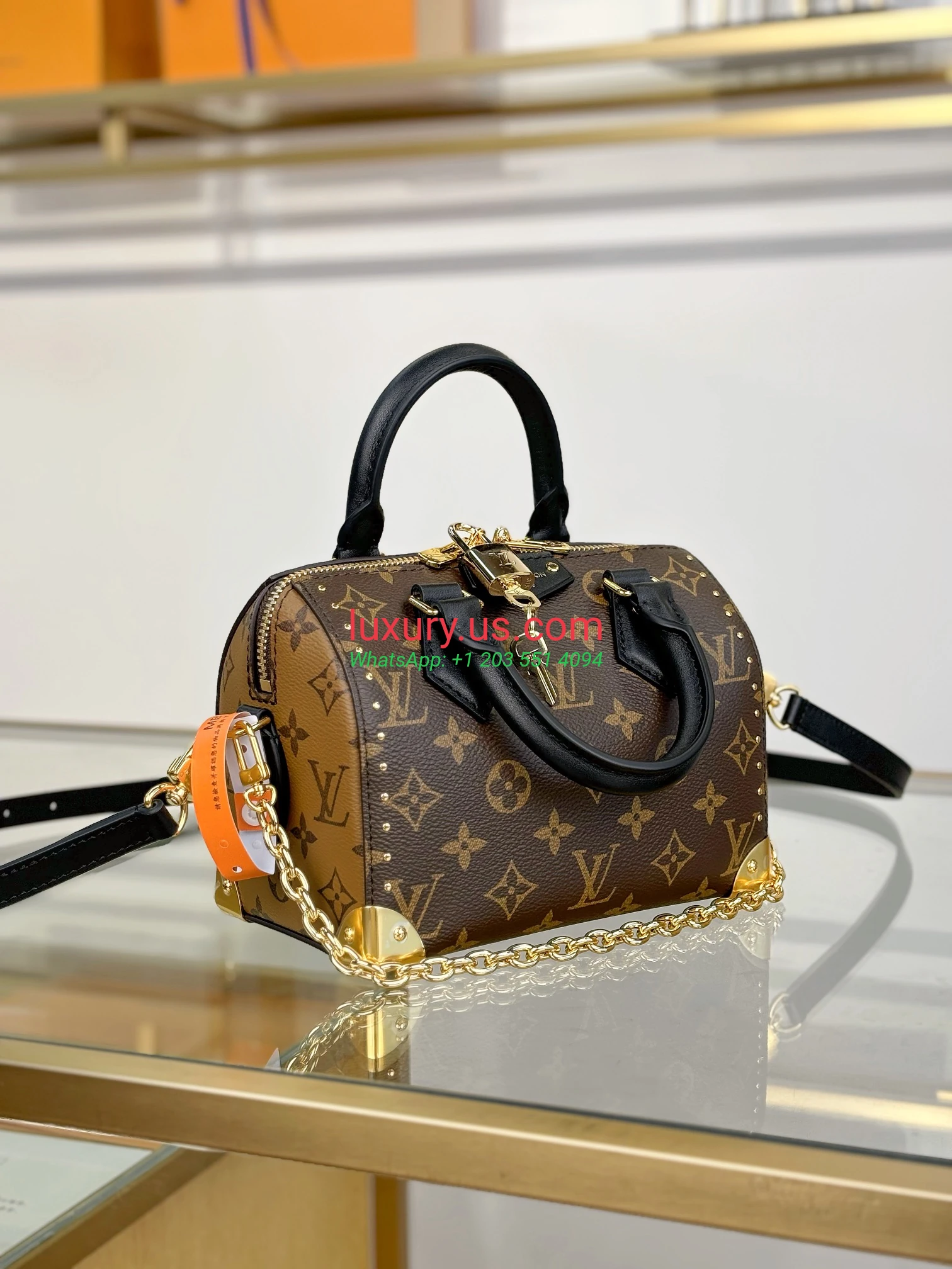 LOUISVUITTON Speedy M13146 20.5x13.5x11 cm - Replica Bag high-quality replicas, exquisite design, perfect details. LOUISVUITTON Speedy M13146 20.5x13.5x11 cm - Replica Bag high-quality replicas, exquisite design, perfect details.