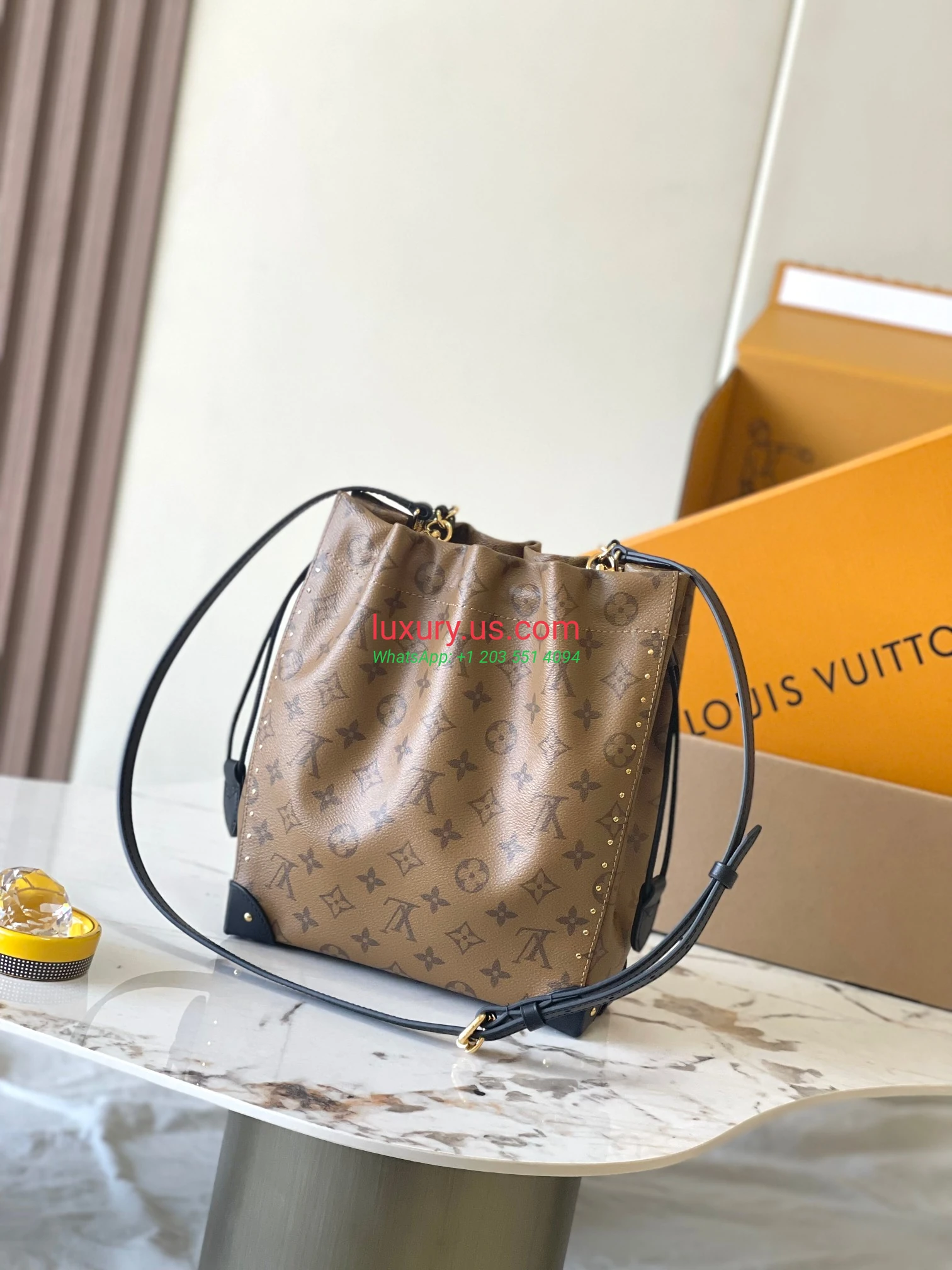 LOUISVUITTON Noé M13324 S 23x27x8 cm Yellow Flower - Replica Bag high-quality replicas, exquisite design, perfect details. LOUISVUITTON Noé M13324 S 23x27x8 cm Yellow Flower - Replica Bag high-quality replicas, exquisite design, perfect details.