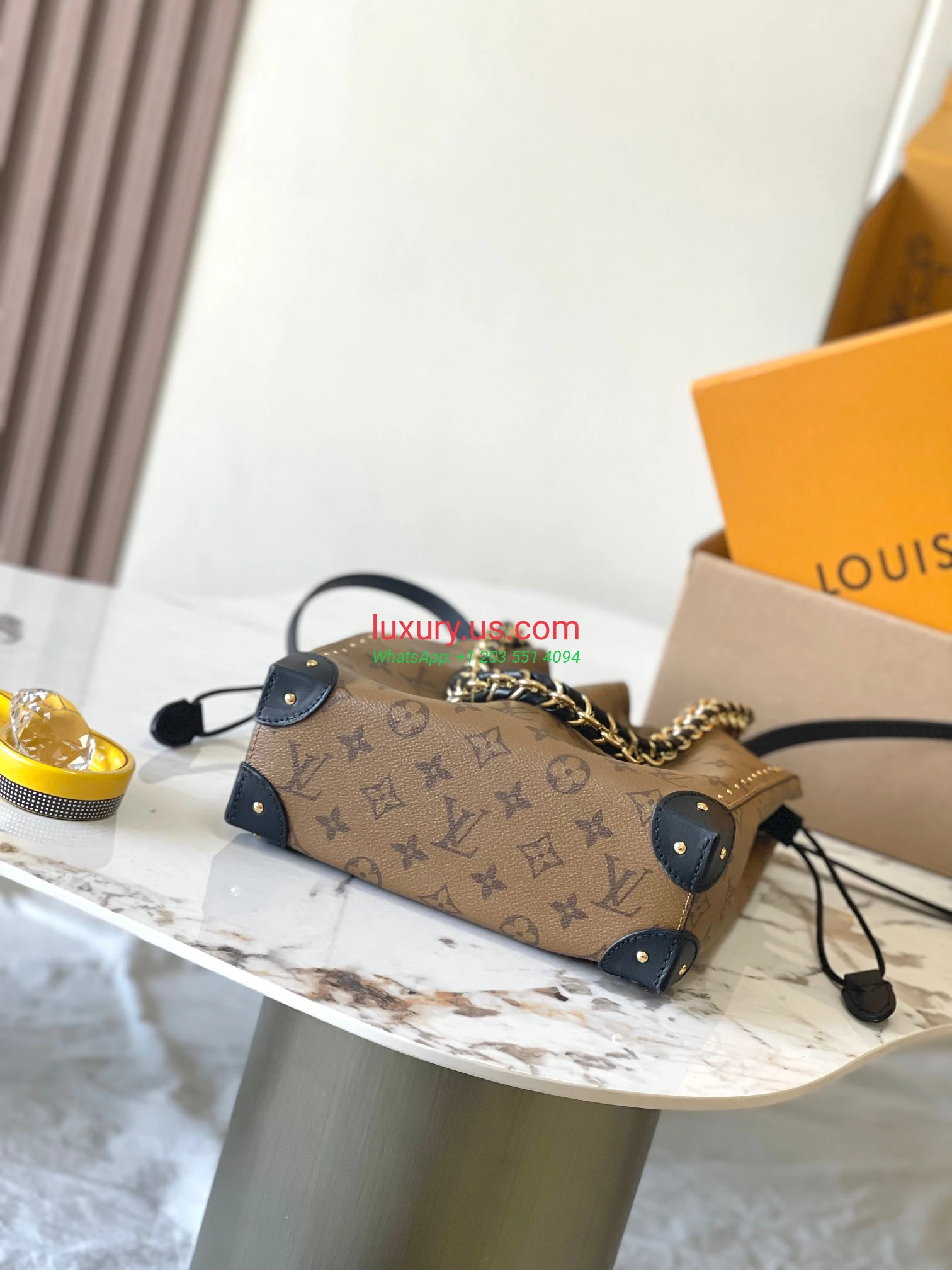 LOUISVUITTON Noé M13324 S 23x27x8 cm Yellow Flower - Replica Bag high-quality replicas, exquisite design, perfect details. LOUISVUITTON Noé M13324 S 23x27x8 cm Yellow Flower - Replica Bag high-quality replicas, exquisite design, perfect details.