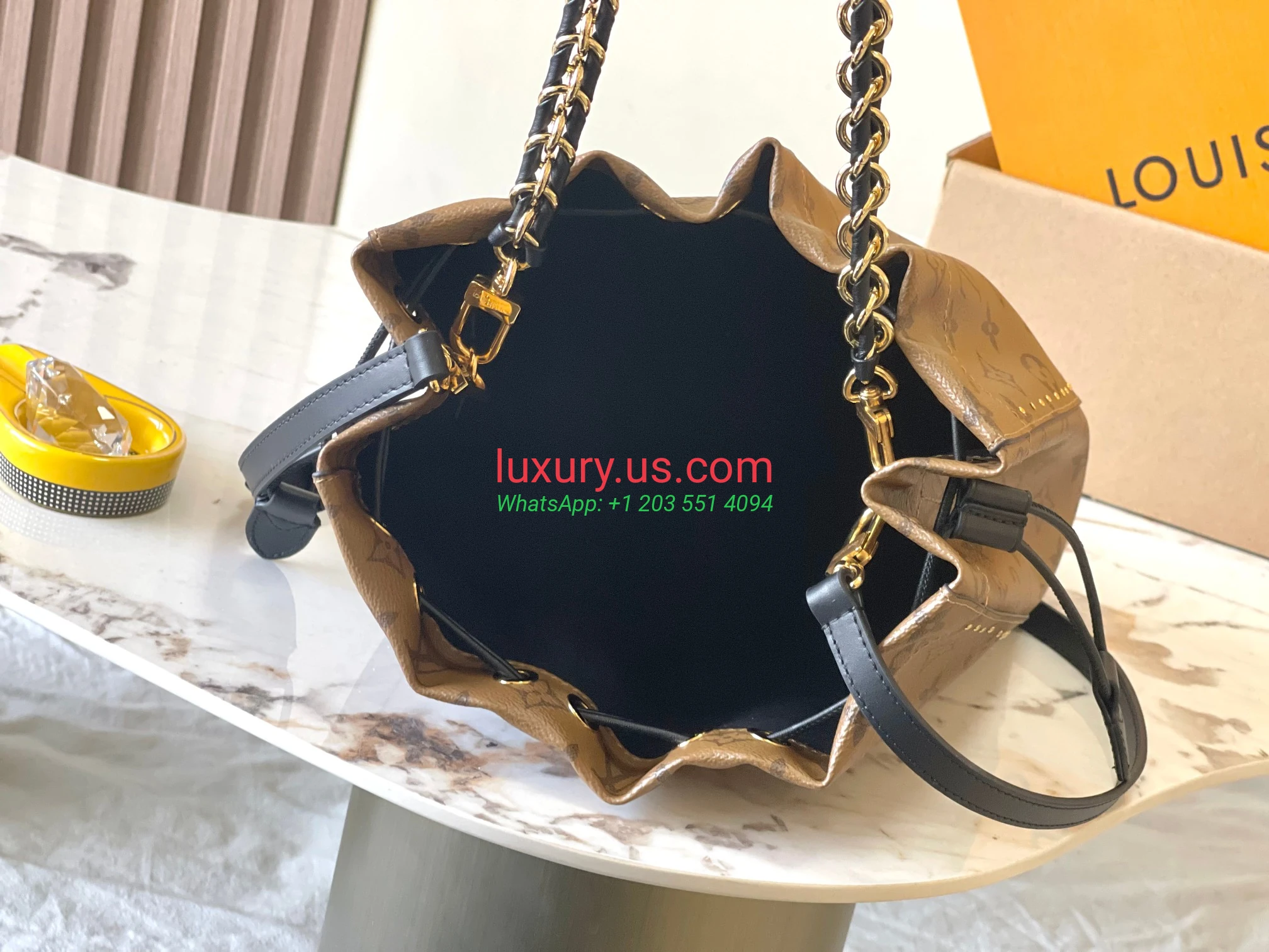 LOUISVUITTON Noé M13324 S 23x27x8 cm Yellow Flower - Replica Bag high-quality replicas, exquisite design, perfect details. LOUISVUITTON Noé M13324 S 23x27x8 cm Yellow Flower - Replica Bag high-quality replicas, exquisite design, perfect details.