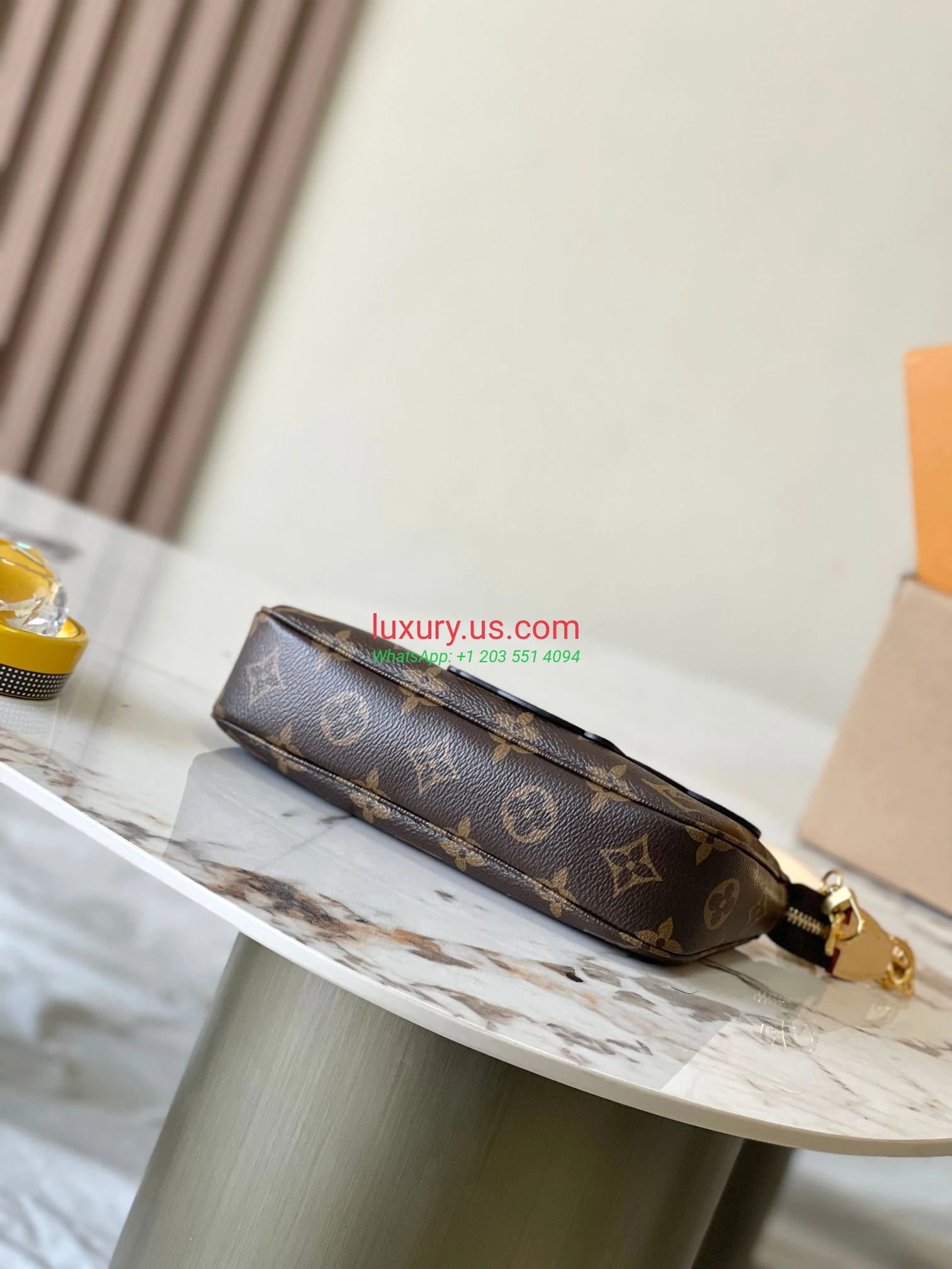 LOUISVUITTON Pochette M13440 22x13x4 cm - Replica Bag high-quality replicas, exquisite design, perfect details. LOUISVUITTON Pochette M13440 22x13x4 cm - Replica Bag high-quality replicas, exquisite design, perfect details.