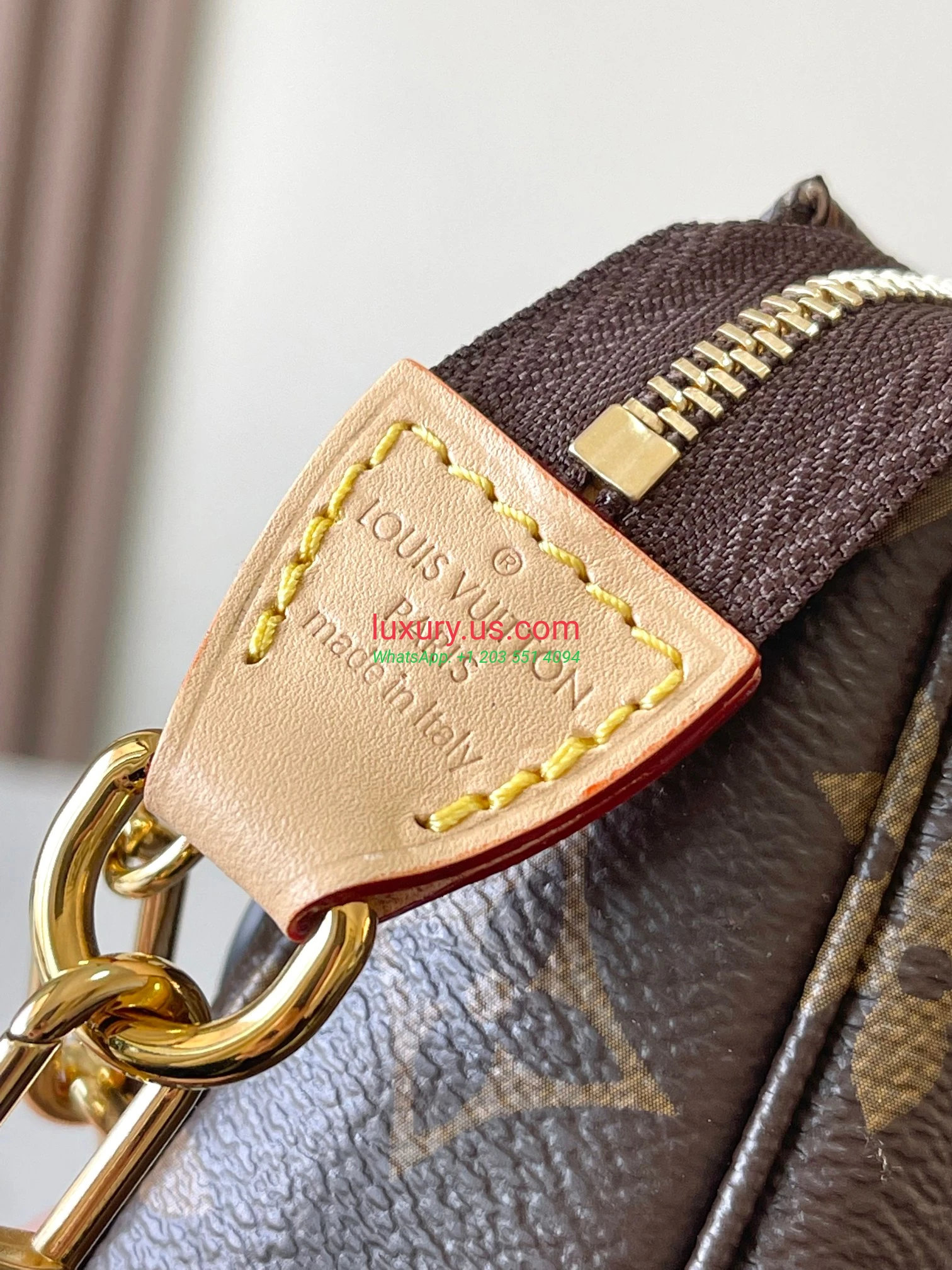 LOUISVUITTON Pochette M13440 22x13x4 cm - Replica Bag high-quality replicas, exquisite design, perfect details. LOUISVUITTON Pochette M13440 22x13x4 cm - Replica Bag high-quality replicas, exquisite design, perfect details.