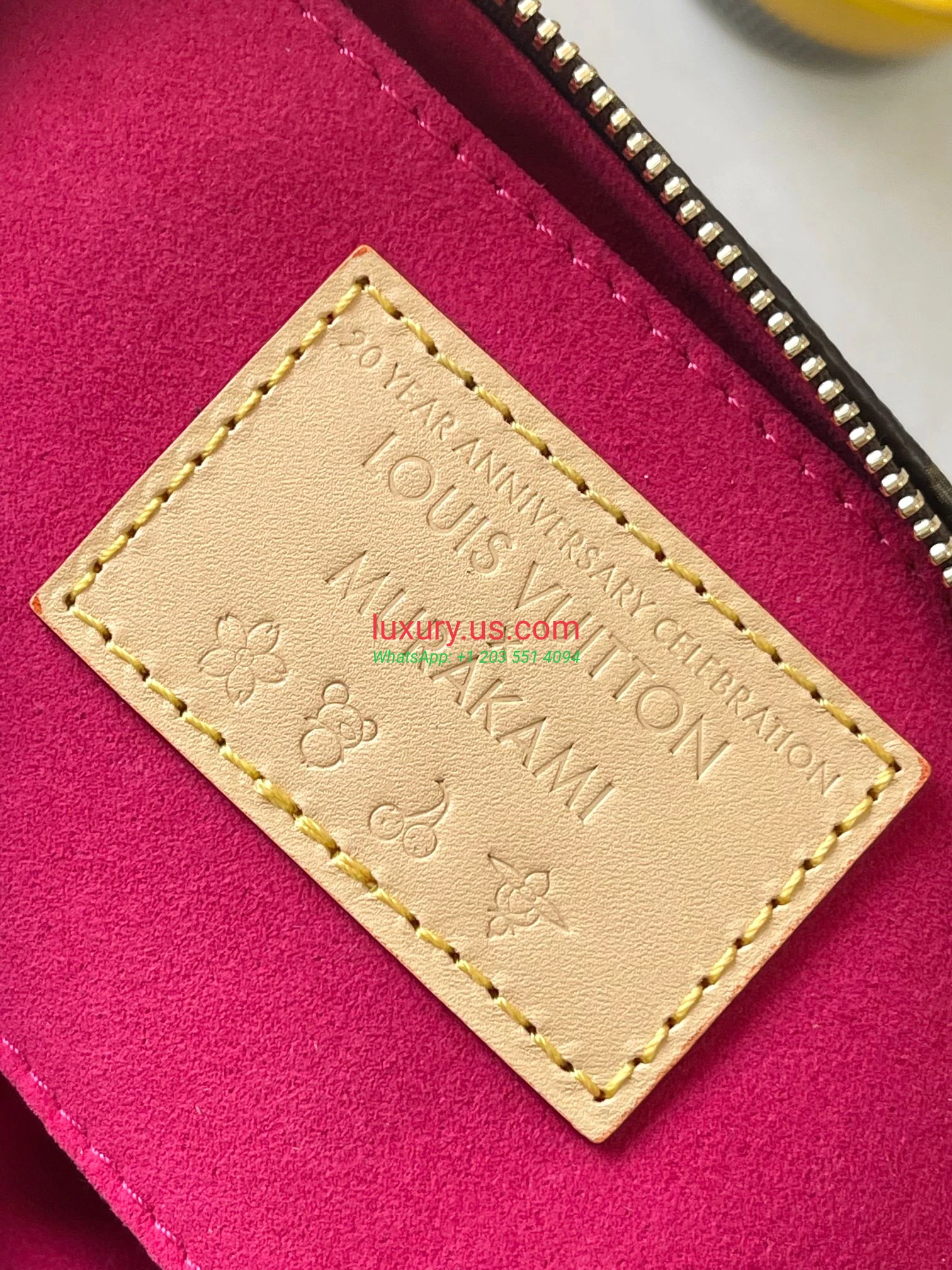 LOUISVUITTON Pochette M13440 22x13x4 cm - Replica Bag high-quality replicas, exquisite design, perfect details. LOUISVUITTON Pochette M13440 22x13x4 cm - Replica Bag high-quality replicas, exquisite design, perfect details.