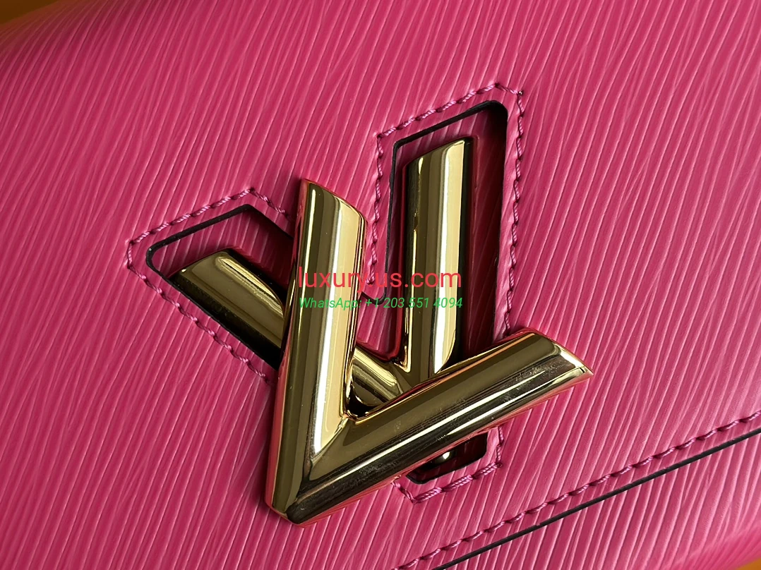 Louis Vuitton Twist M20680 19x15x9 cm Rose Red - Replica Bag high-quality replicas, exquisite design, perfect details. Louis Vuitton Twist M20680 19x15x9 cm Rose Red - Replica Bag high-quality replicas, exquisite design, perfect details.