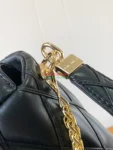 M22891-Black-Gold_20250312_130740_427363_1