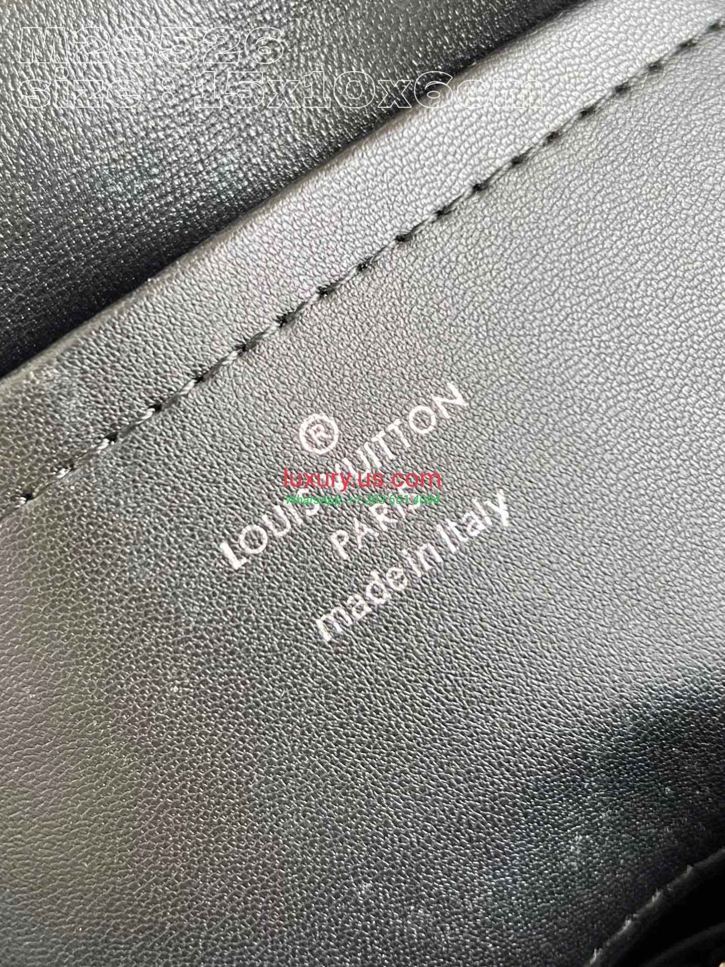 Louis Vuitton Twist M23526 15x10x6.5 cm Black - Replica Bag high-quality replicas, exquisite design, perfect details. Louis Vuitton Twist M23526 15x10x6.5 cm Black - Replica Bag high-quality replicas, exquisite design, perfect details.