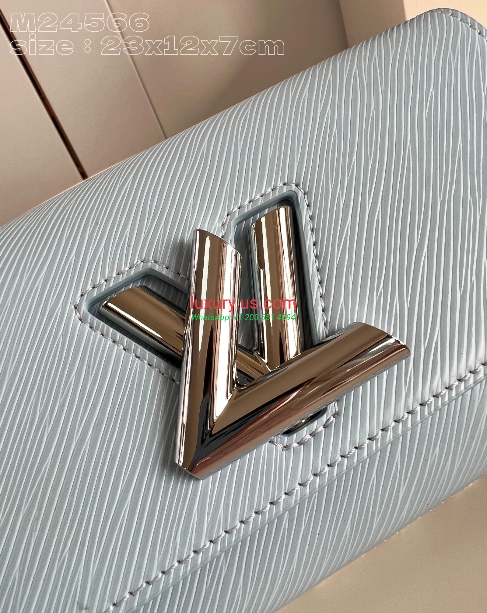 Louis Vuitton Twist M24566 23.5x12x7 cm Sky Blue - Replica Bag high-quality replicas, exquisite design, perfect details. Louis Vuitton Twist M24566 23.5x12x7 cm Sky Blue - Replica Bag high-quality replicas, exquisite design, perfect details.
