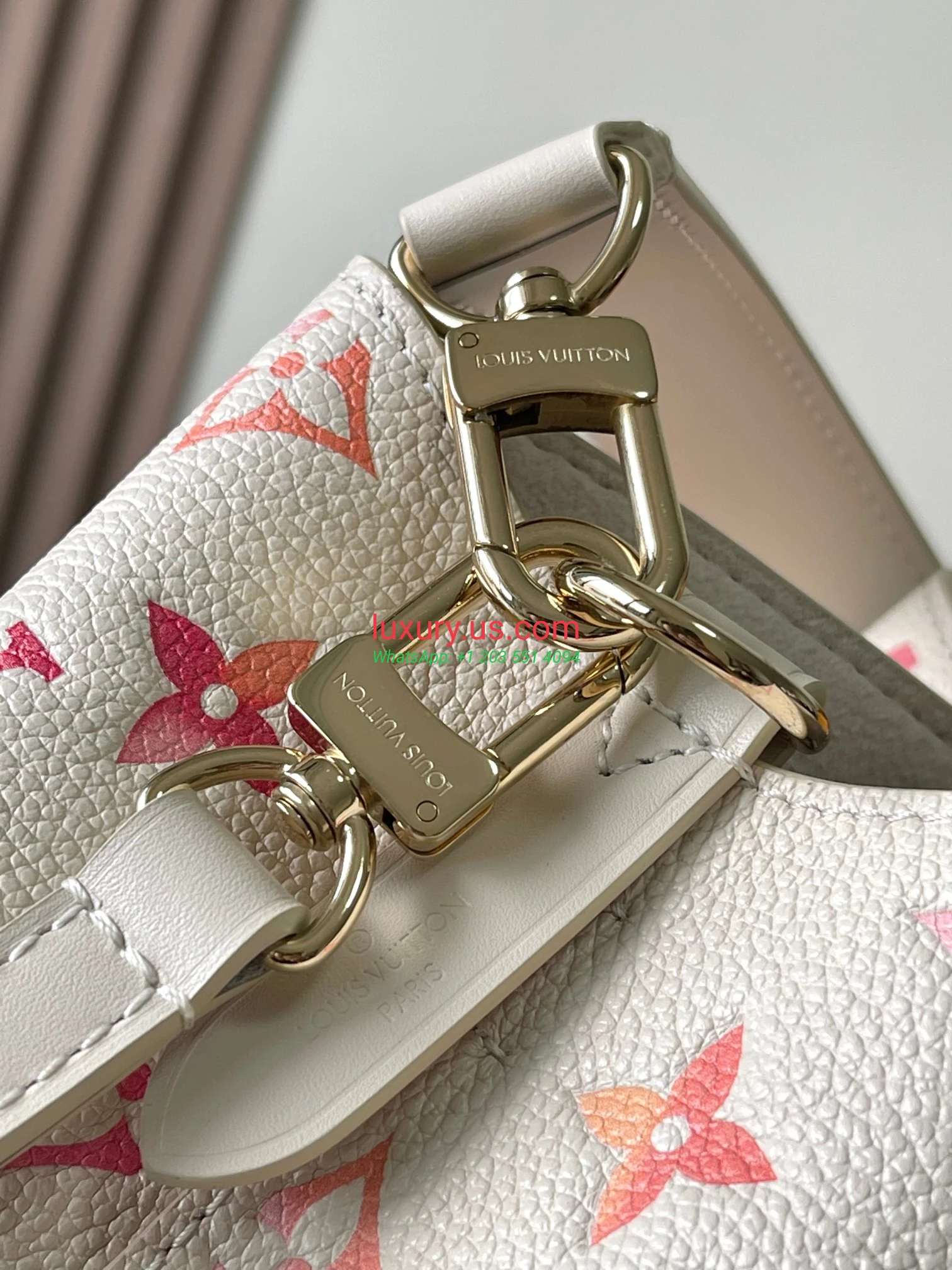 LOUISVUITTON Noé M24649 20x20x13 cm Strawberry Red - Replica Bag high-quality replicas, exquisite design, perfect details. LOUISVUITTON Noé M24649 20x20x13 cm Strawberry Red - Replica Bag high-quality replicas, exquisite design, perfect details.
