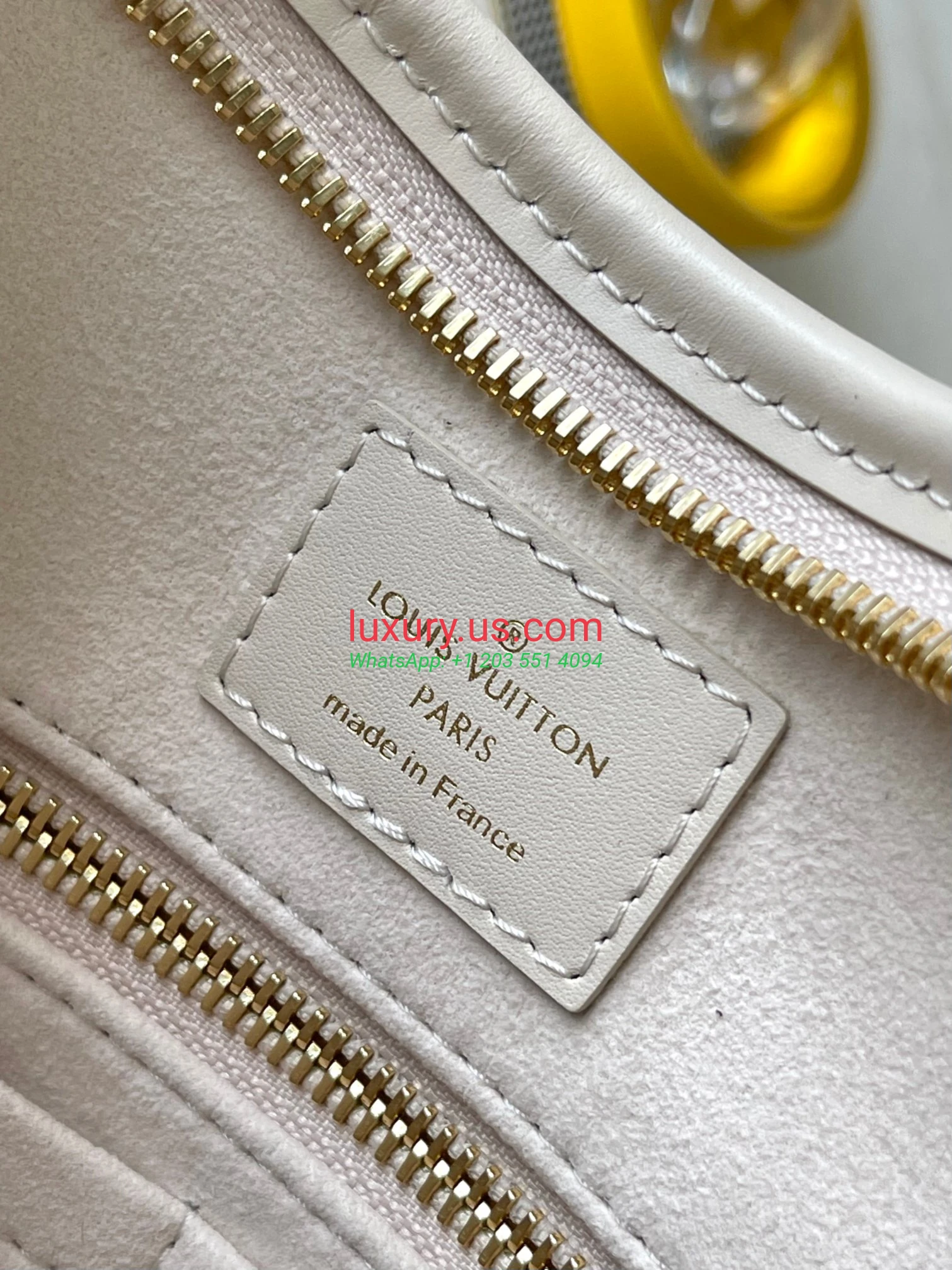 LOUISVUITTON CarryAll M24652 29x24x12 cm Strawberry Red - Replica Bag high-quality replicas, exquisite design, perfect details. LOUISVUITTON CarryAll M24652 29x24x12 cm Strawberry Red - Replica Bag high-quality replicas, exquisite design, perfect details.