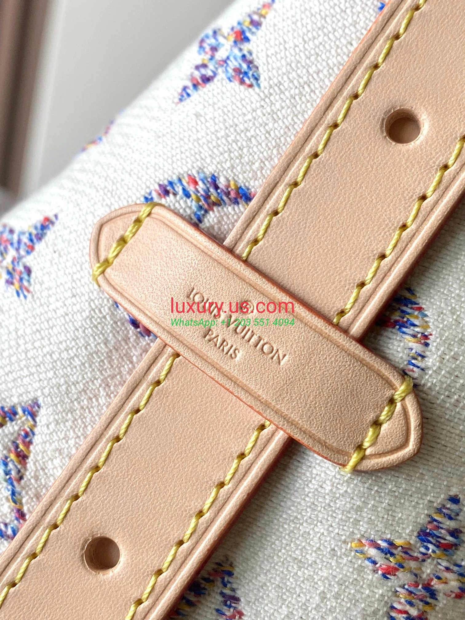 LOUISVUITTON CarryAll M24707 29x24x12 cm - Replica Bag high-quality replicas, exquisite design, perfect details. LOUISVUITTON CarryAll M24707 29x24x12 cm - Replica Bag high-quality replicas, exquisite design, perfect details.