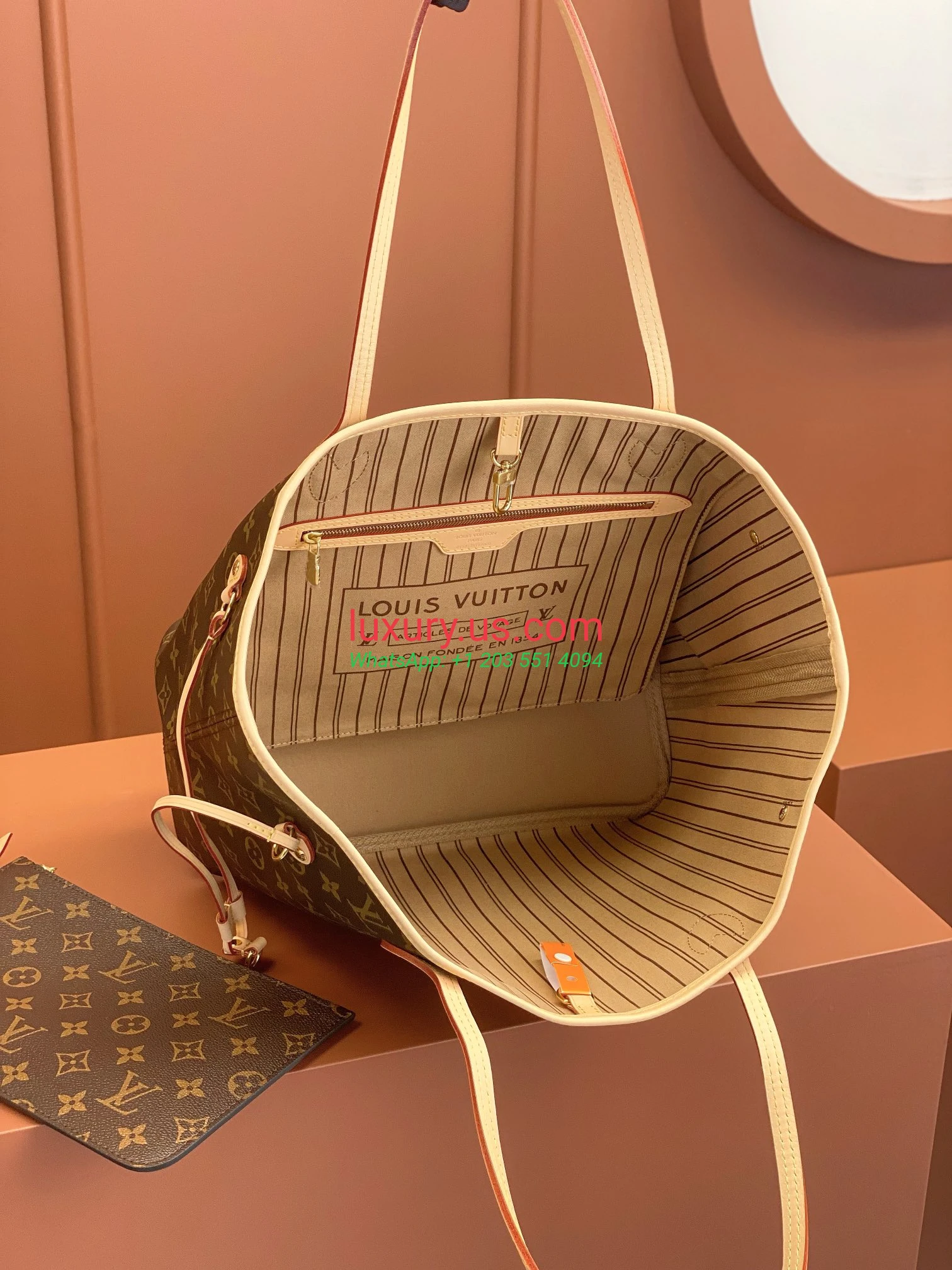 LOUISVUITTON Neverfull M40995 31x28x14 cm - Replica Bag high-quality replicas, exquisite design, perfect details. LOUISVUITTON Neverfull M40995 31x28x14 cm - Replica Bag high-quality replicas, exquisite design, perfect details.