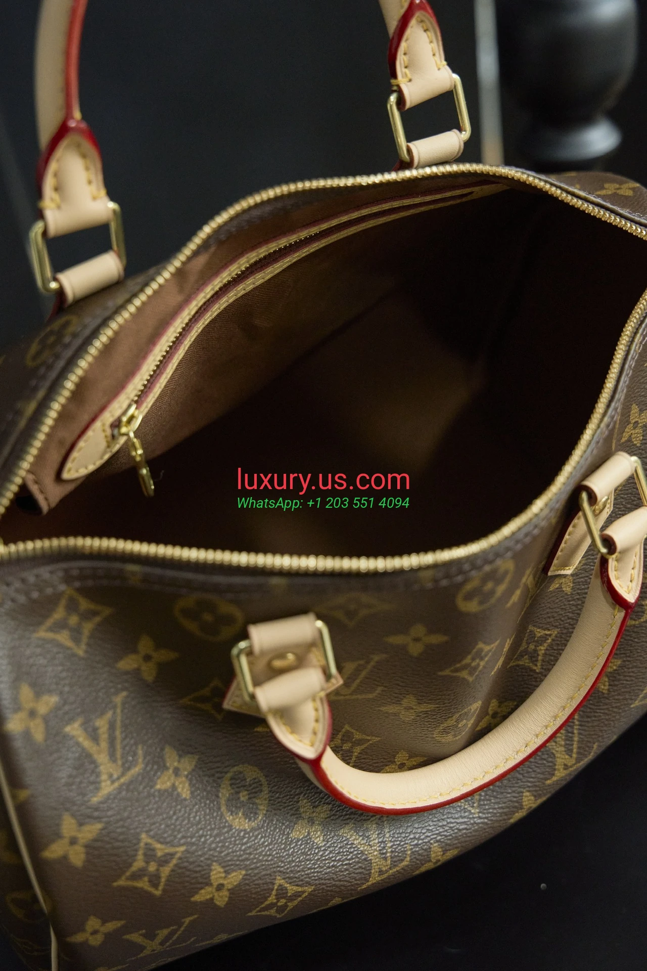 LOUISVUITTON Speedy M41112 30x21x17 cm - Replica Bag high-quality replicas, exquisite design, perfect details. LOUISVUITTON Speedy M41112 30x21x17 cm - Replica Bag high-quality replicas, exquisite design, perfect details.