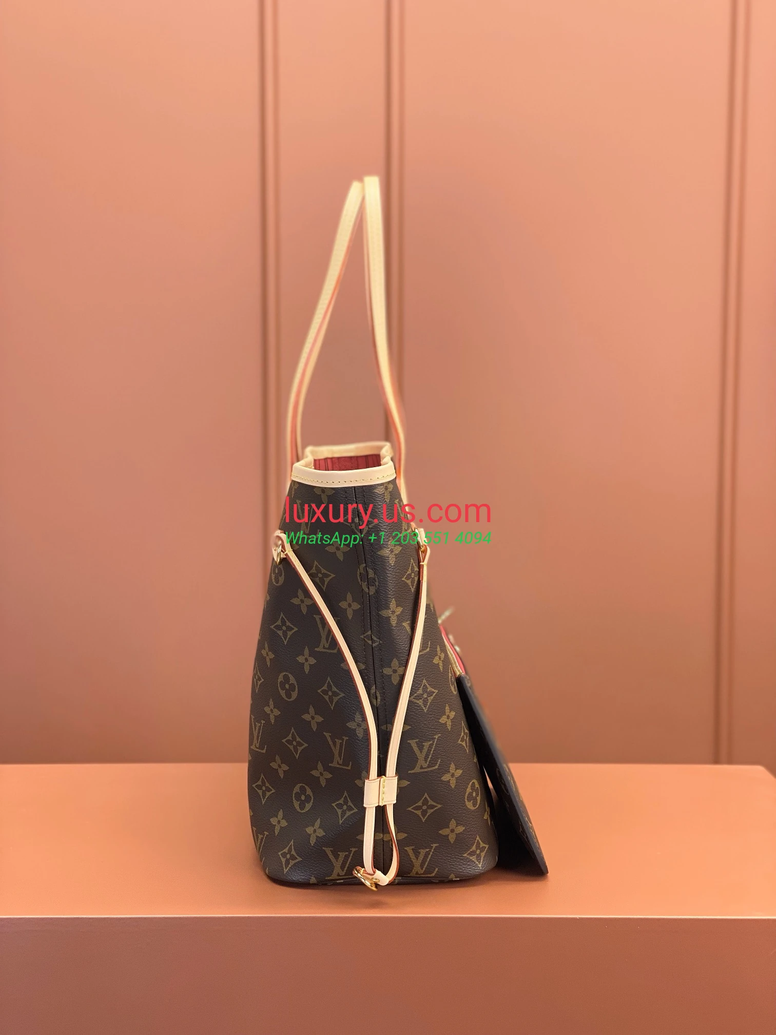LOUISVUITTON Neverfull M41177 31x28x14 cm - Replica Bag high-quality replicas, exquisite design, perfect details. LOUISVUITTON Neverfull M41177 31x28x14 cm - Replica Bag high-quality replicas, exquisite design, perfect details.
